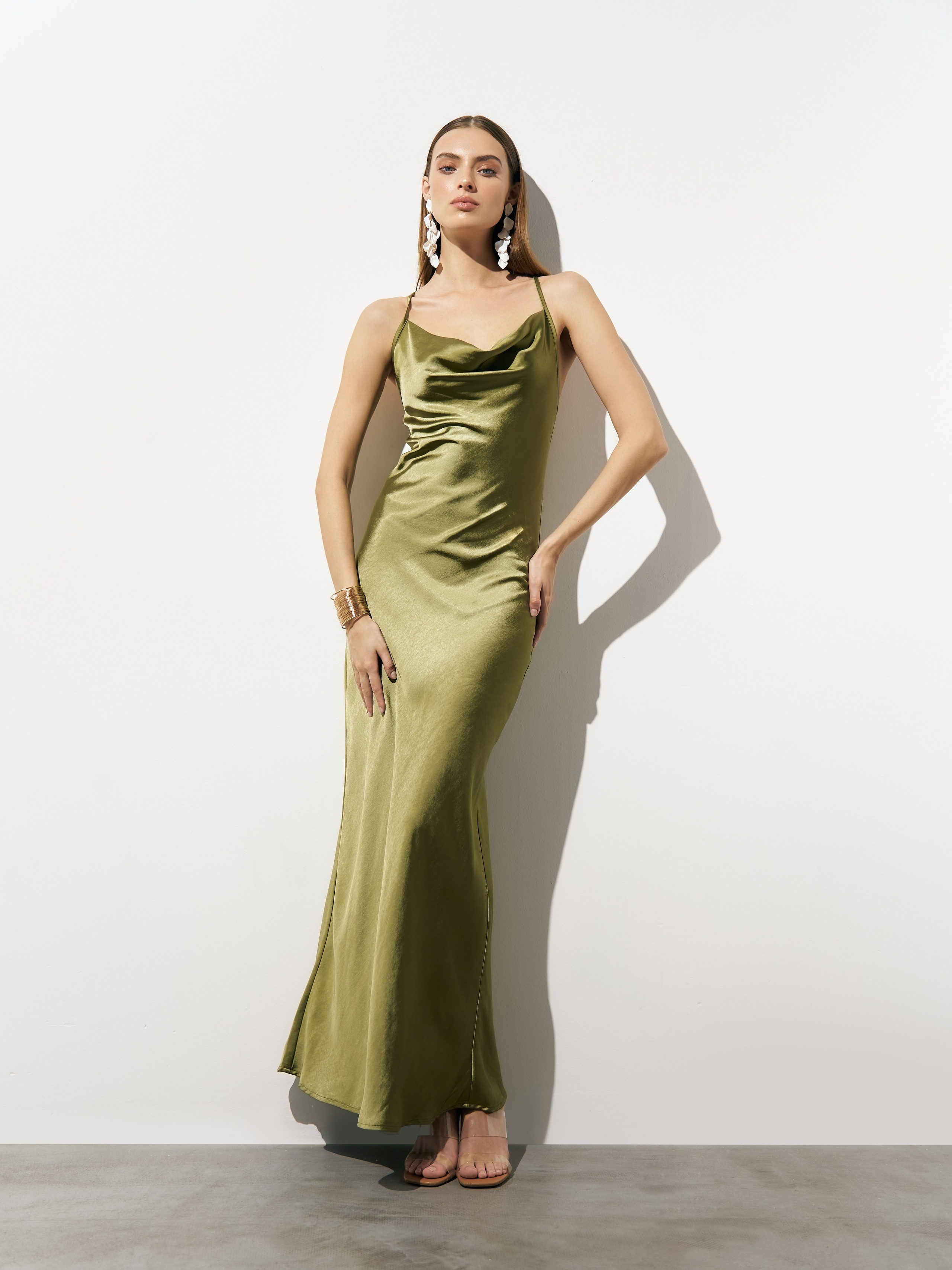 OLSO. Фотограф для брендов одежды и маркетплейсов в Москве Рита Винтер