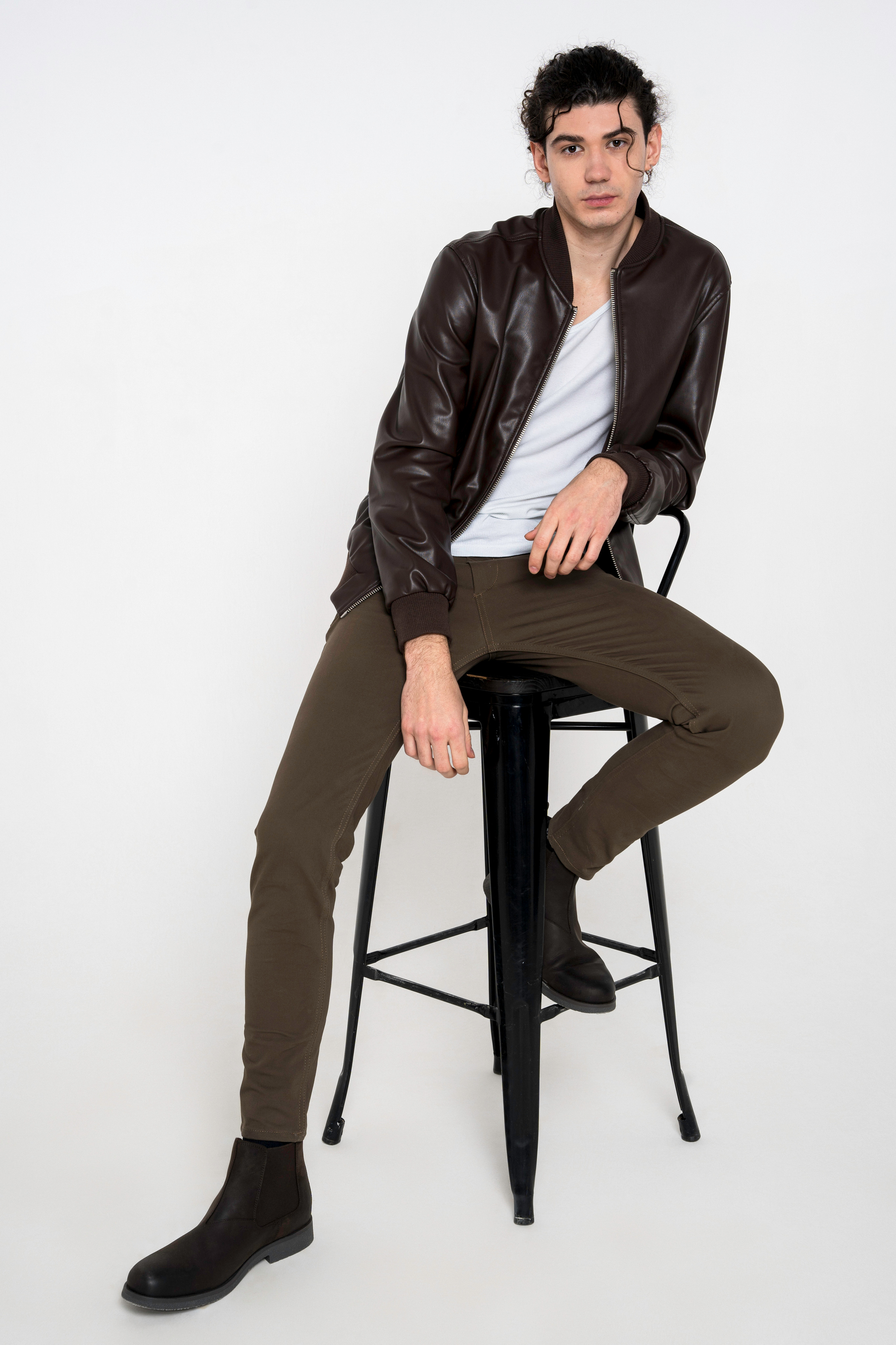 Илья. Фотограф Нинель Гюрсой, г. Москва