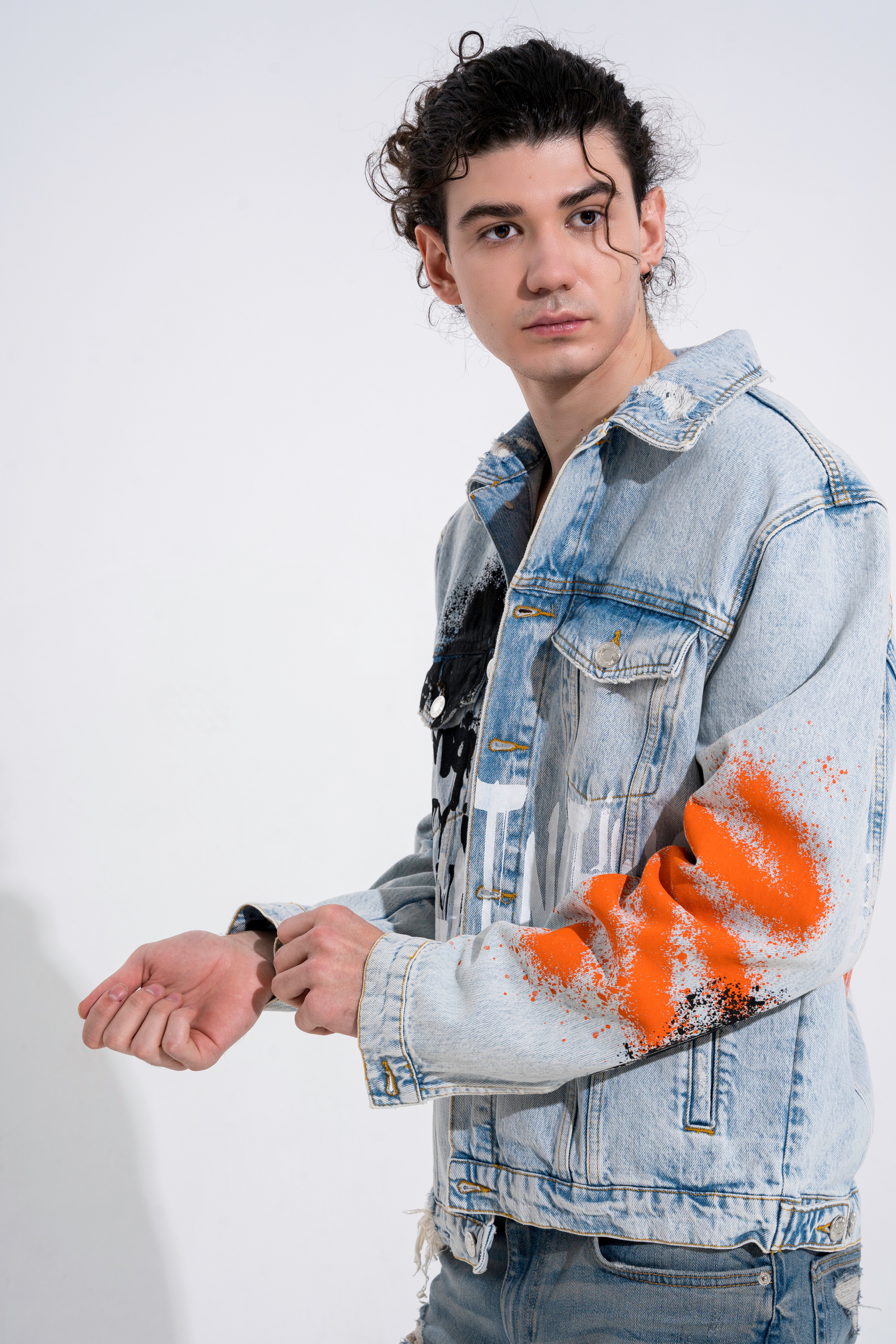 Илья. Фотограф Нинель Гюрсой, г. Москва