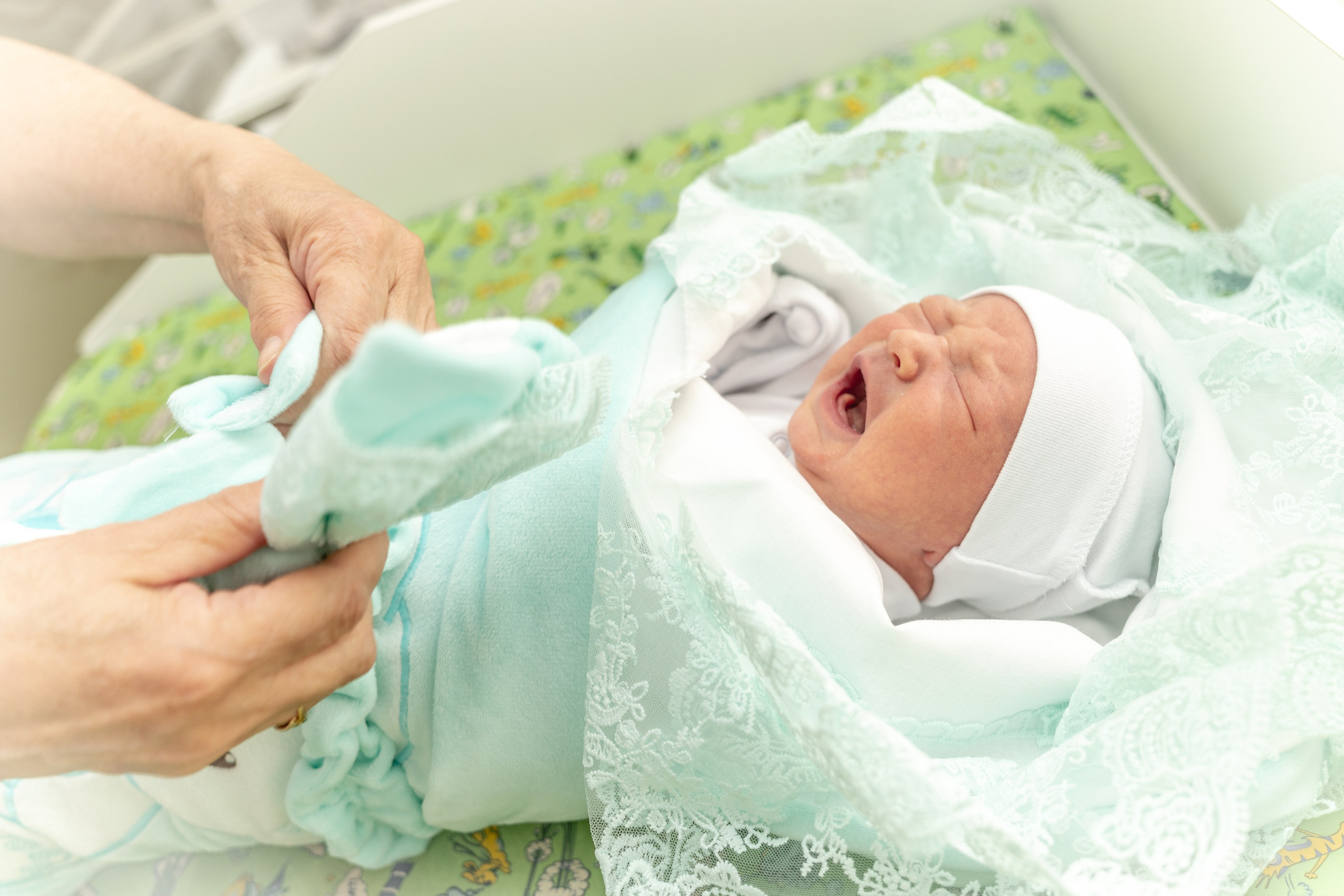 Выписка из роддома. Фотограф в Волгограде и Волжском Анастасия Кальдина