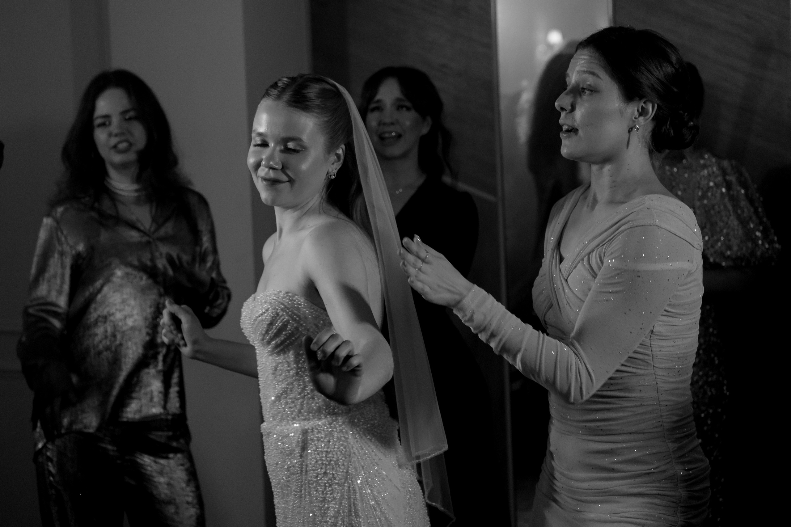 СВАДЕБНЫЙ БАНКЕТ (СНЯТО В СИБИРЕ В НИЖНЕВАРТОВСКЕ). Профессиональный фотограф, Санкт-Петербург — Виктория Богомолова