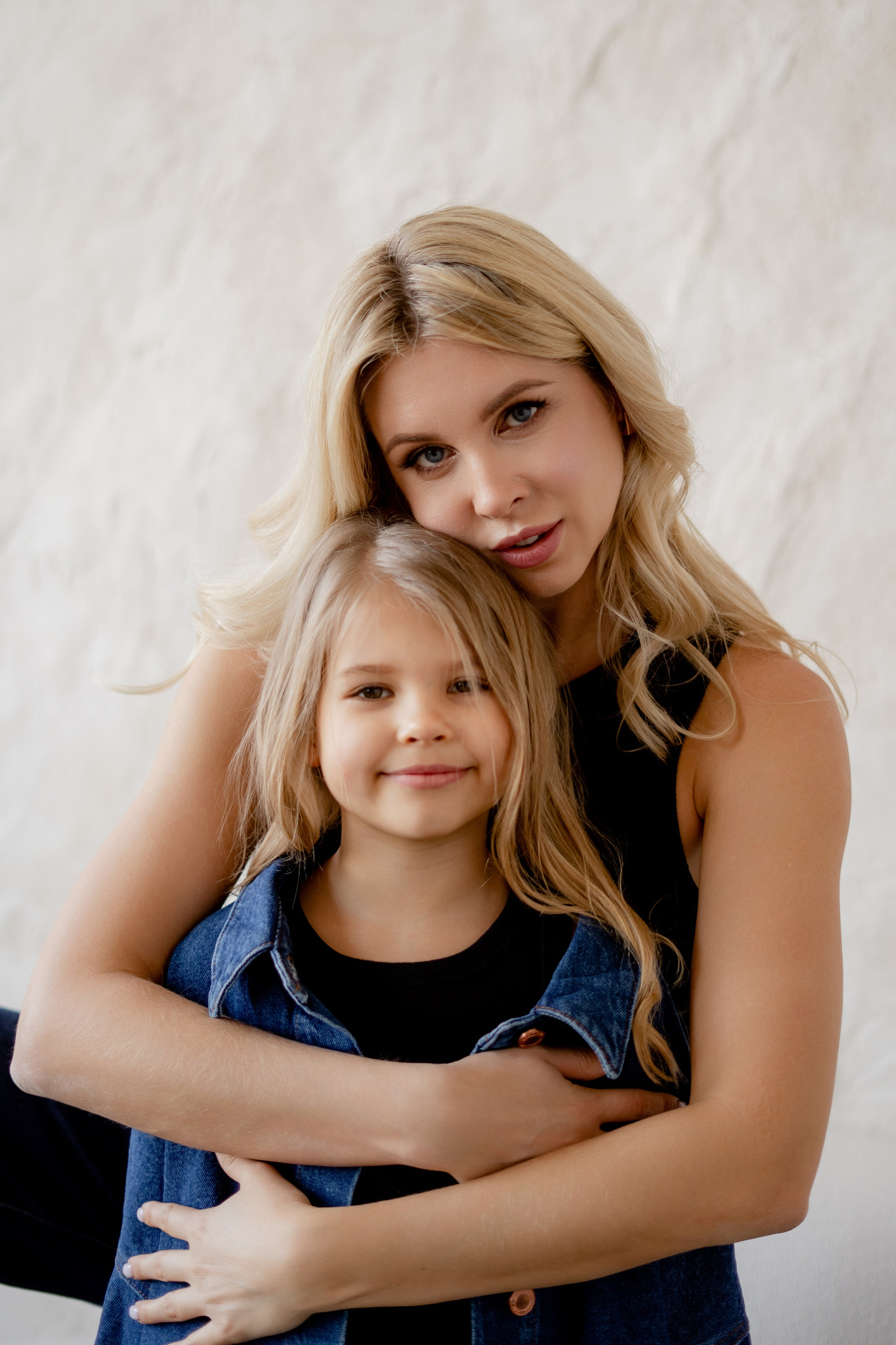 Юля и Злата. Фотограф Валерия Крахмалева