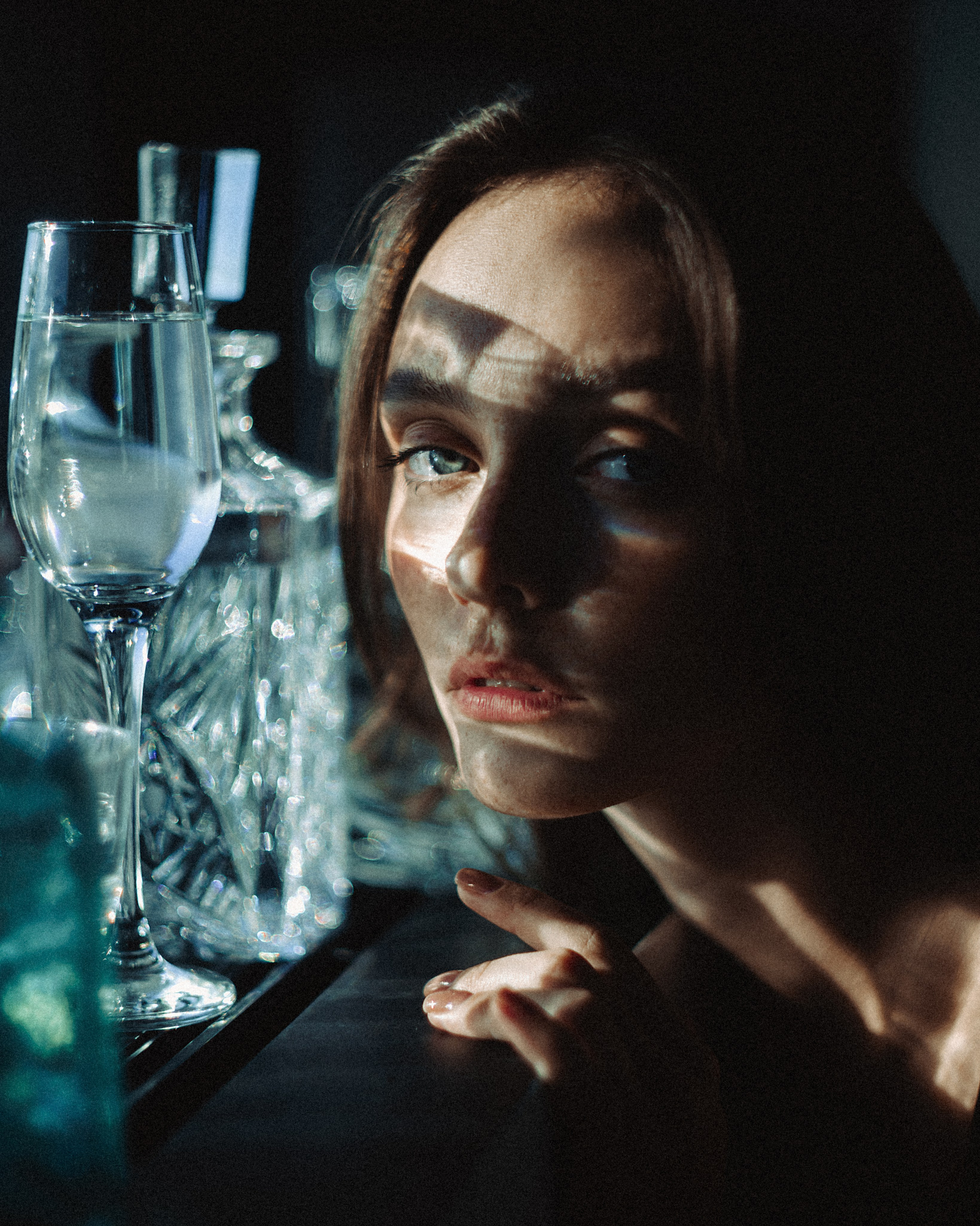 Арт фотосессия с необычной идеей в студии в Москве