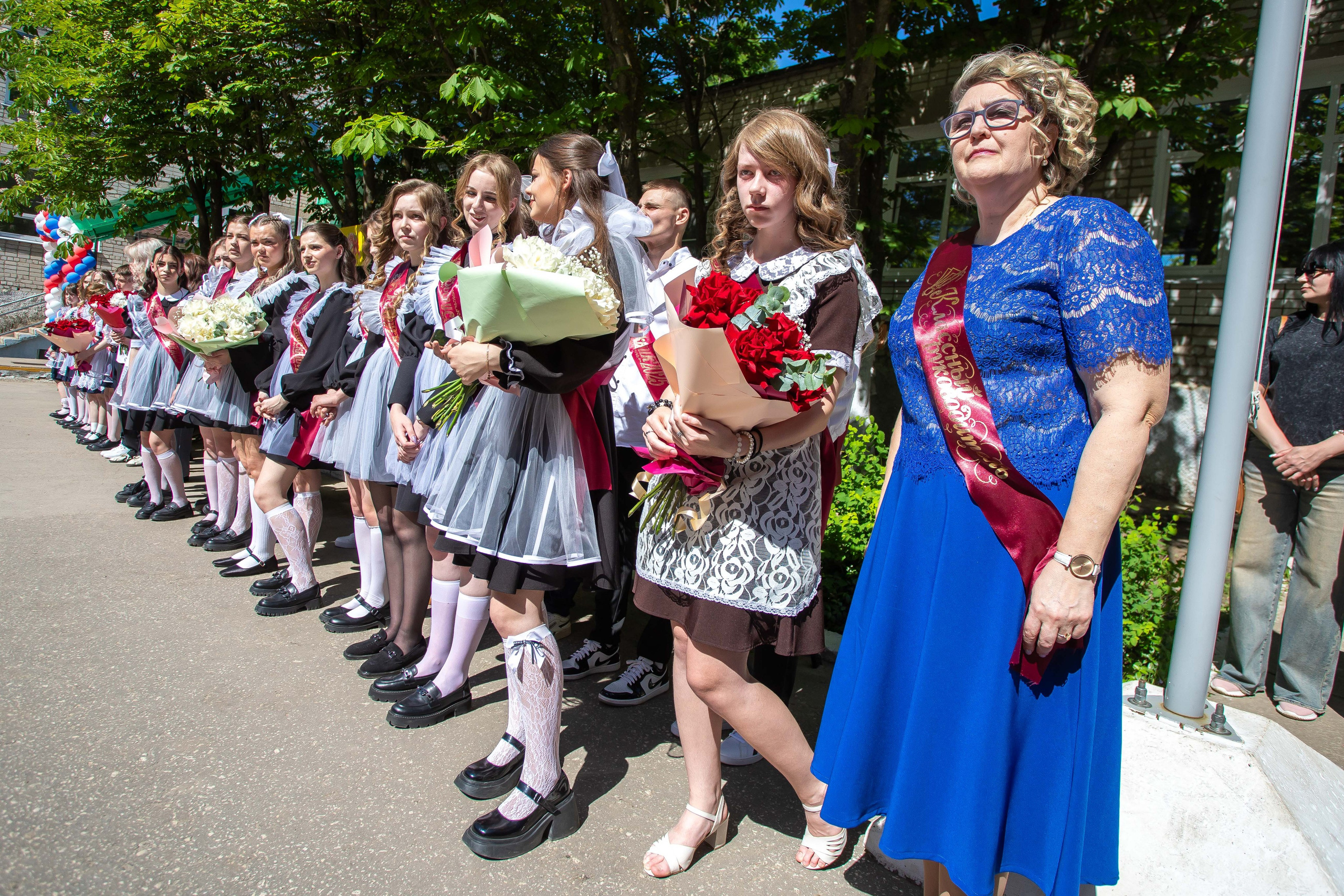 Последний звонок. Выпускные альбомы и фильмы