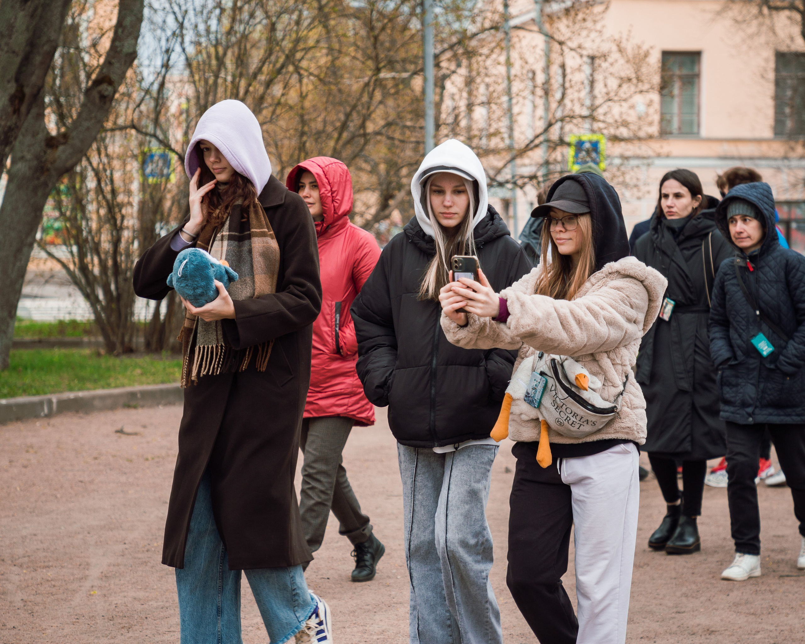 Экскурсия по Санкт-Петербургу с детским театром на льду «АЛЕКО » 11.05.2024. Репортажный фотограф в Москве