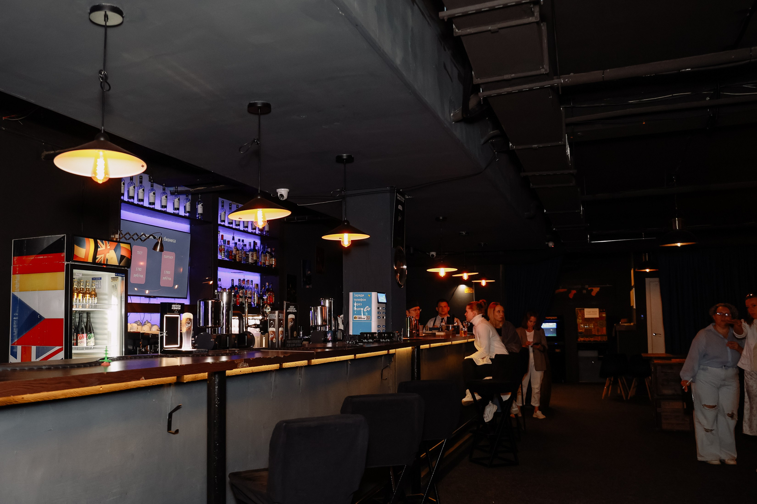 Красивый бизнес в Tomson. Фотограф Юлия Мальцева