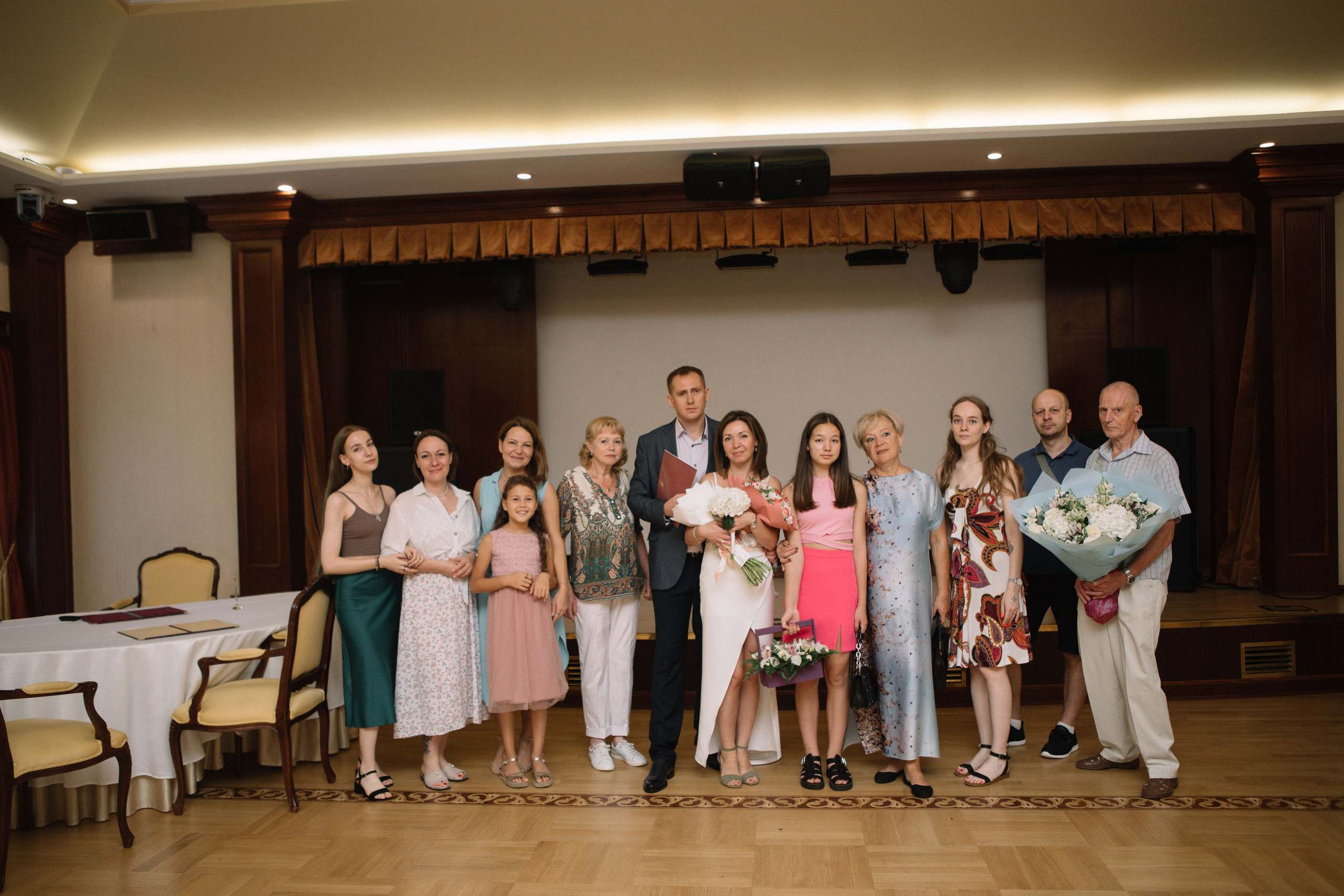 Лиза и Сережа. Роспись и тусовка в коттедже. Свадебный и портретный фотограф в Москве Анастасия Масюк