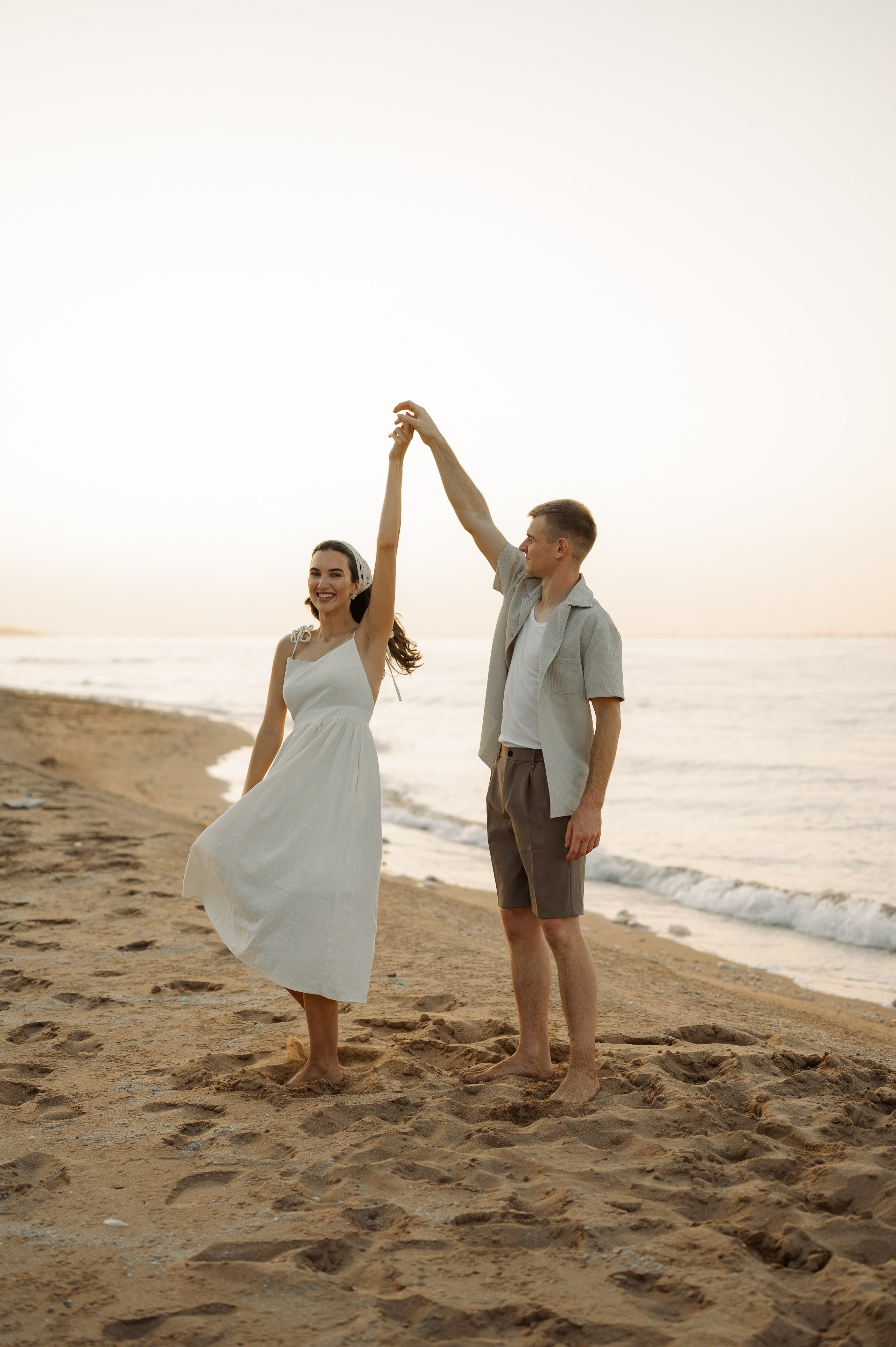 Предсвадебная съёмка на море🌊. Свадебный и семейный фотограф в Краснодаре Алина Мельник