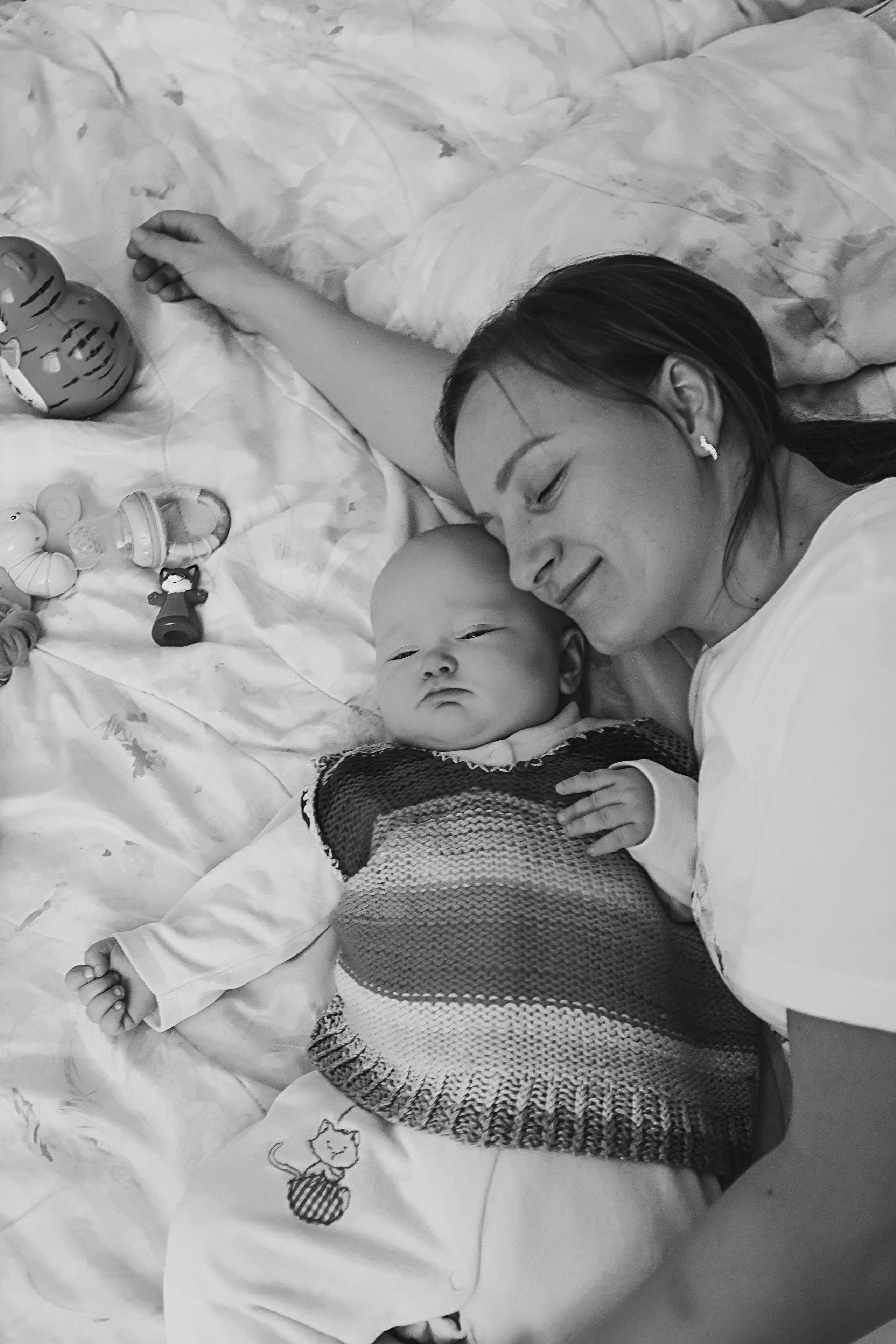 Большая семья репортаж. Семейный фотограф Тюмень, фотограф на роды Салмина Мария