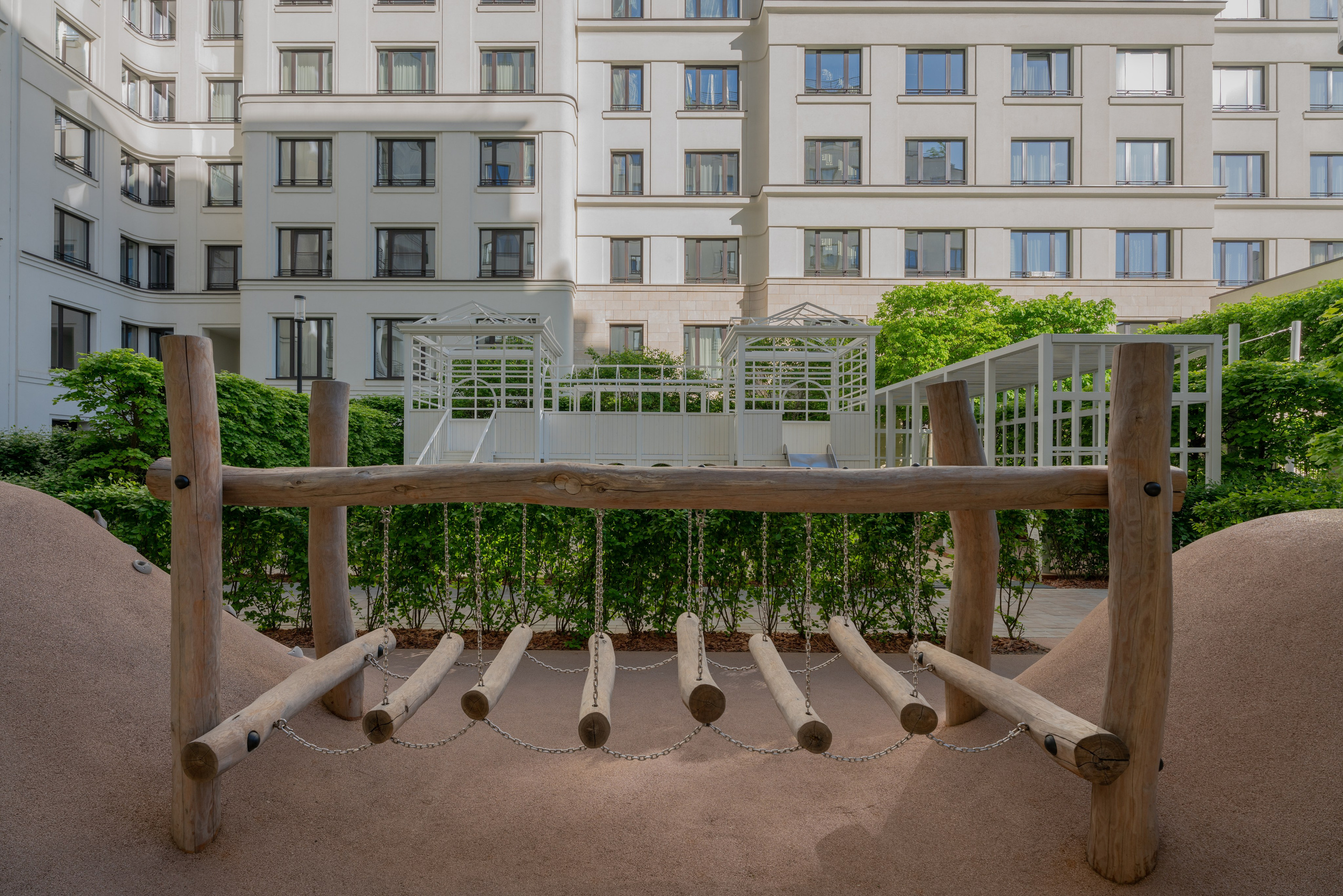 На Некрасова | Брусника. Архитектурный фотограф Кирилл Цыбенко. Работаю в Москве, по всей России и Миру