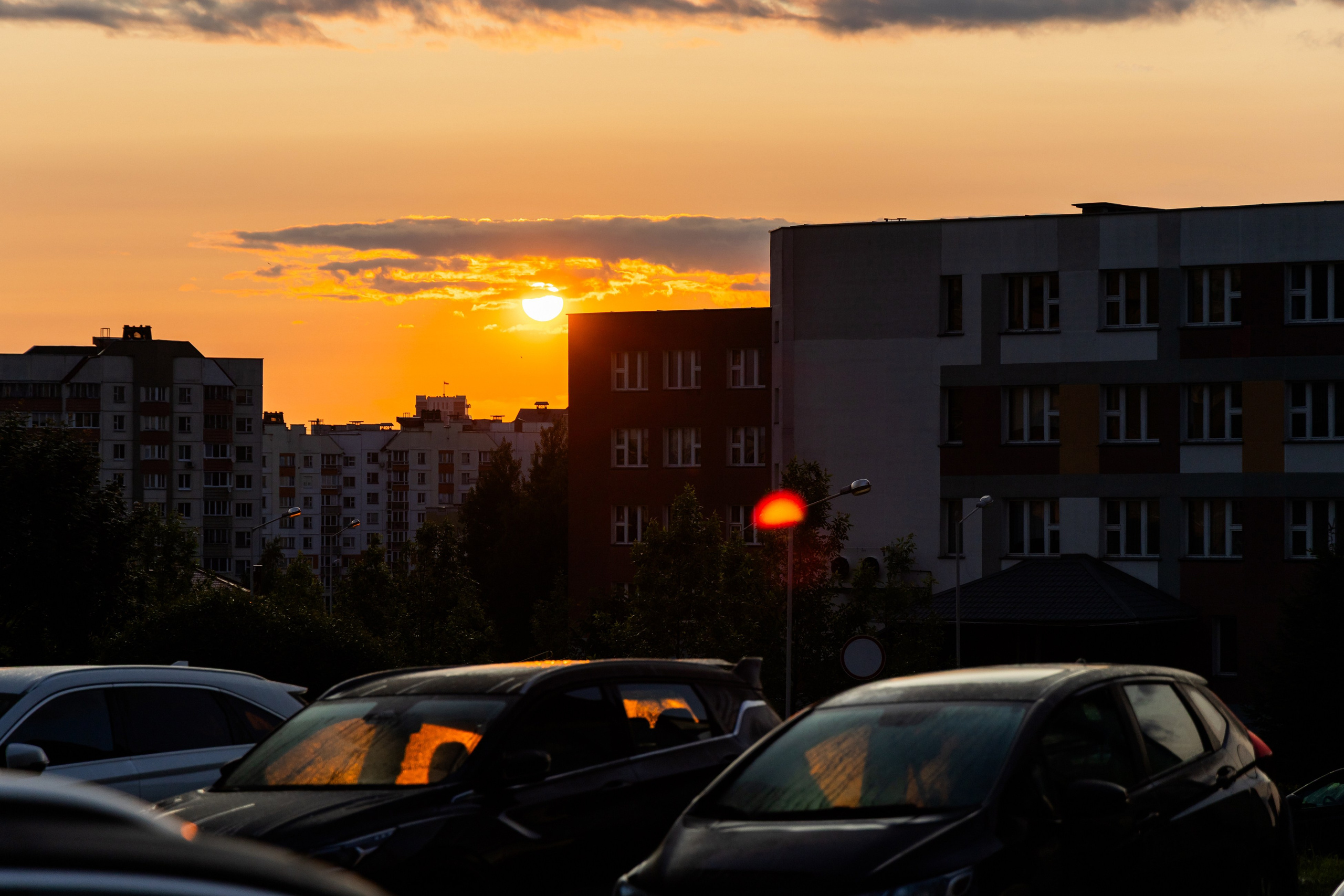 Школьный выпускной 2025 год в Минске, Беларуси. Свадебный фотограф в Минске/Беларуси Сергей Спиридонов