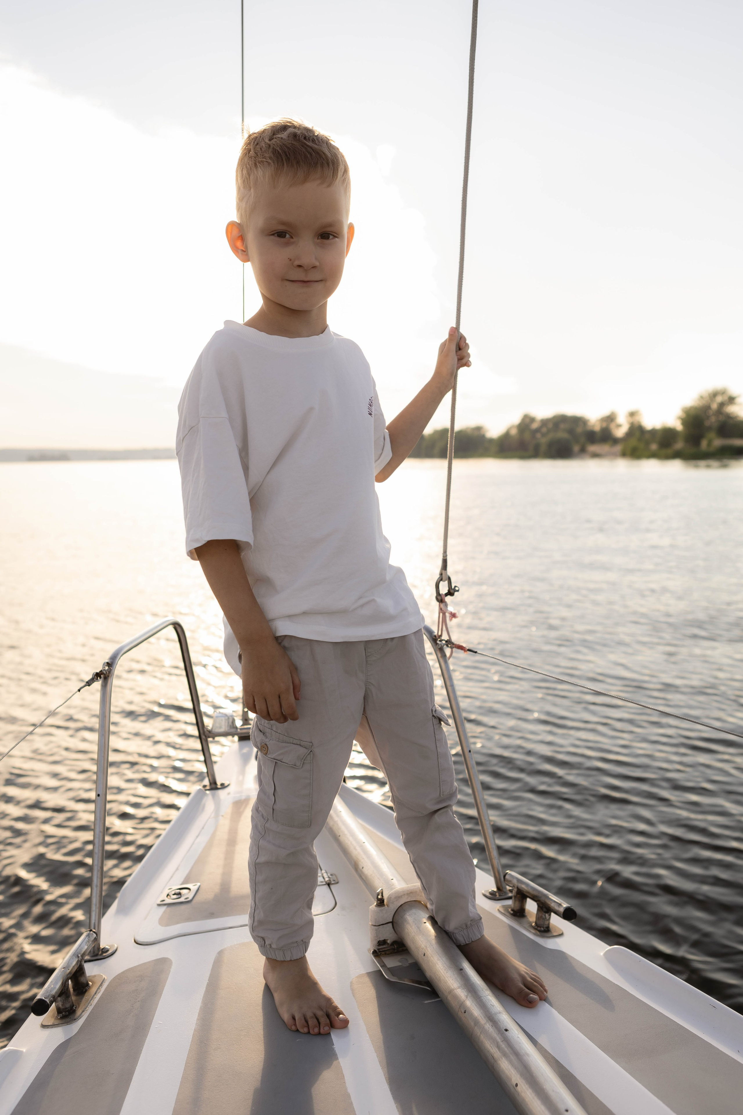 Семейная на яхте. Фотограф в Казани.Снимаю индивидуальные портреты, love story и свадьбы