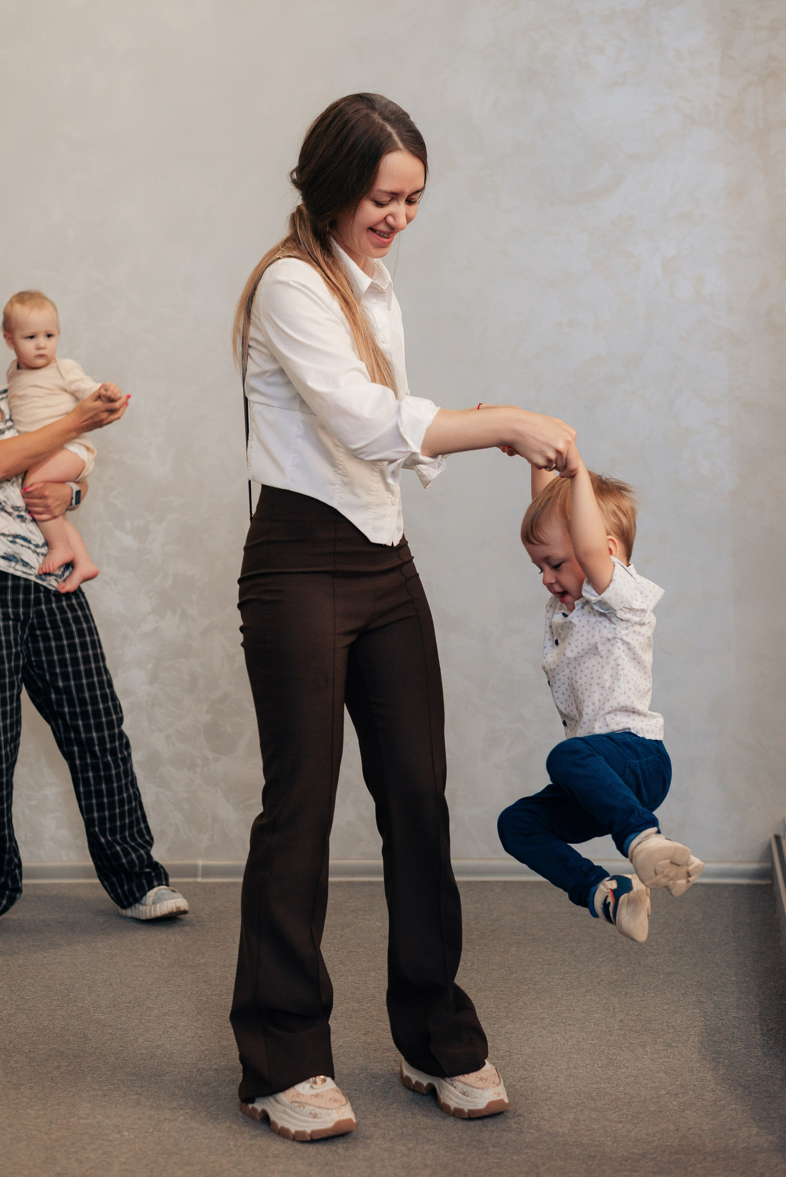 Слингомама Иваново 2025. Семейный и детский фотограф Иваново Ксения Азаренкова