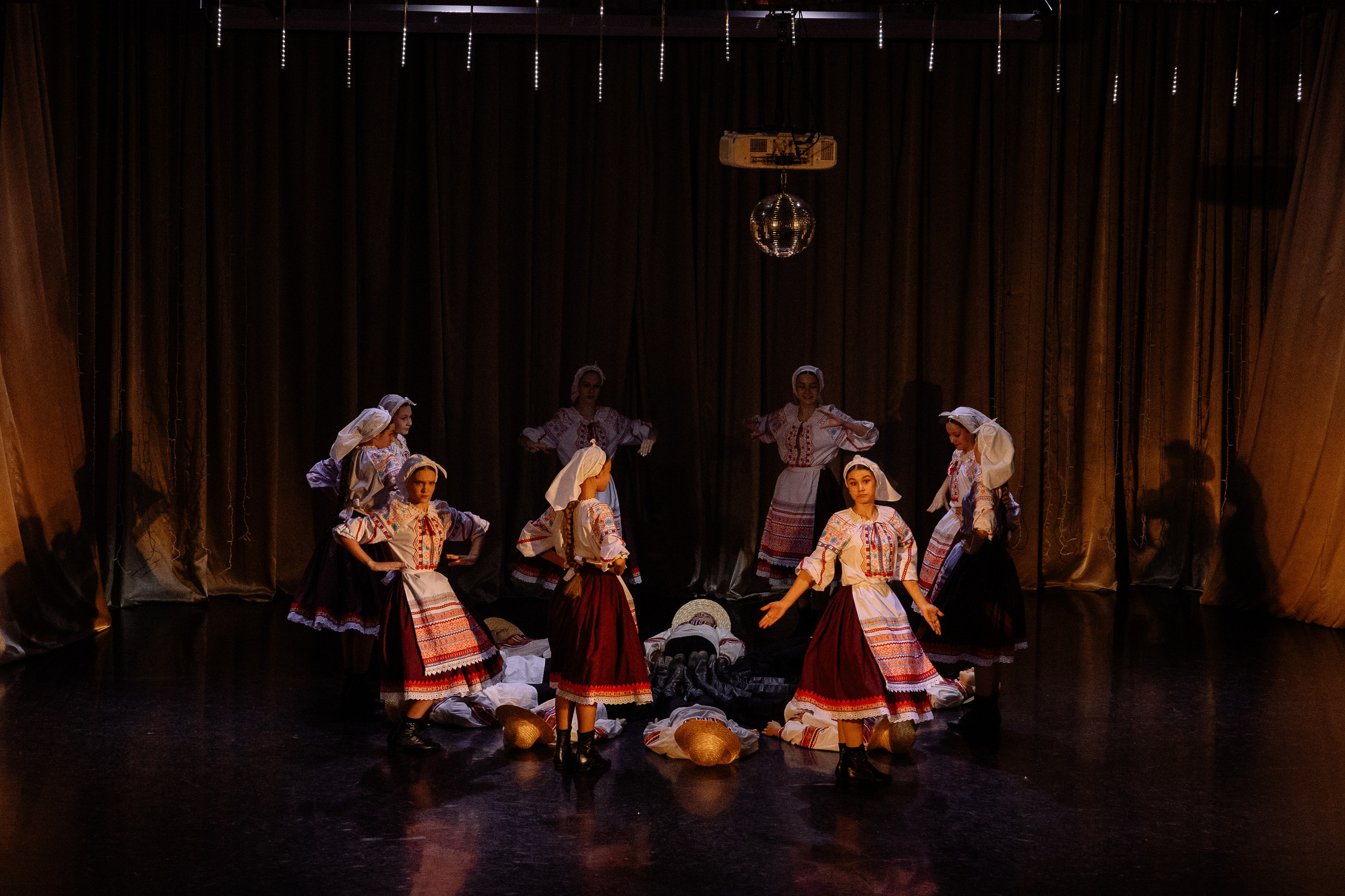 Сибирские узоры ДК Ефремова. Фотограф Юлия Мальцева