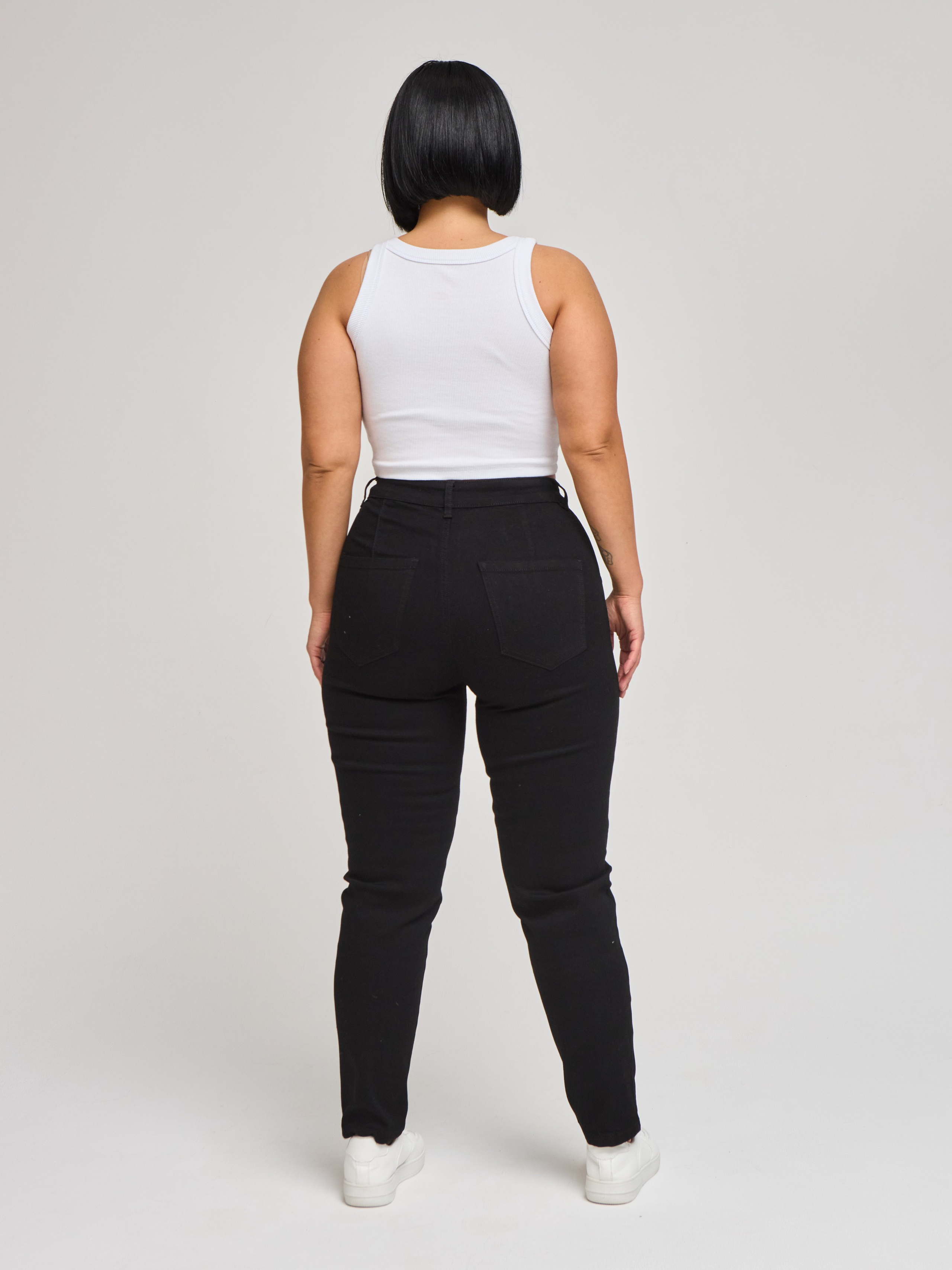 Фотомодель для маркетплейсов Анна. Фотосъёмка для марктеплейсов Studio 11.11