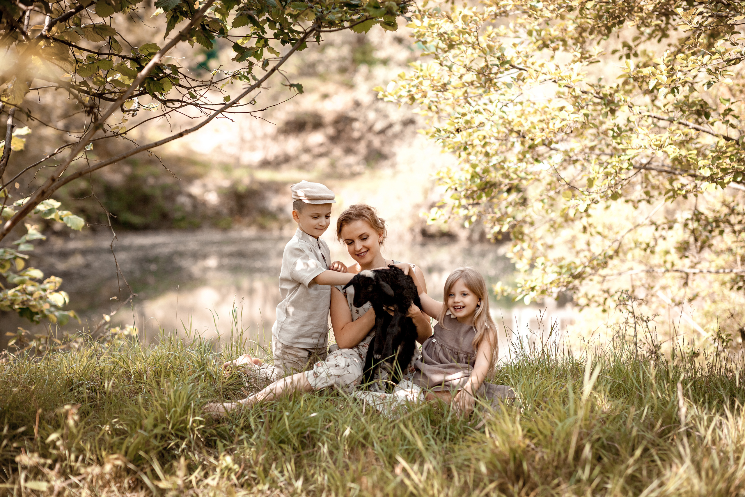 В Отраде с козликом. Семейный и детский фотограф в Туапсинском районе Кузьмичёва Светлана