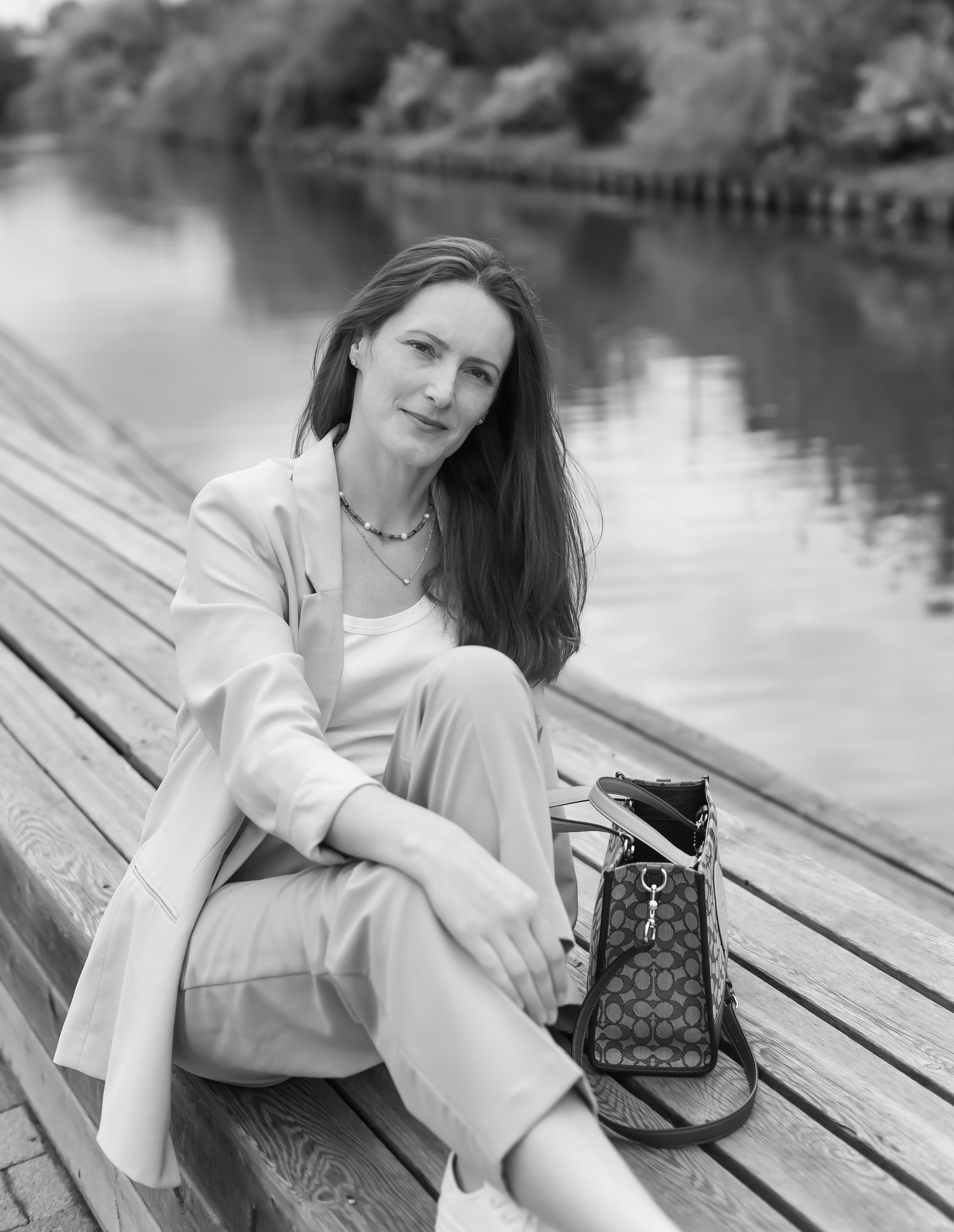 Евгения и Ольга на набережной. Фотограф Тула творческие фотосессии недорого Ольга Ромашина