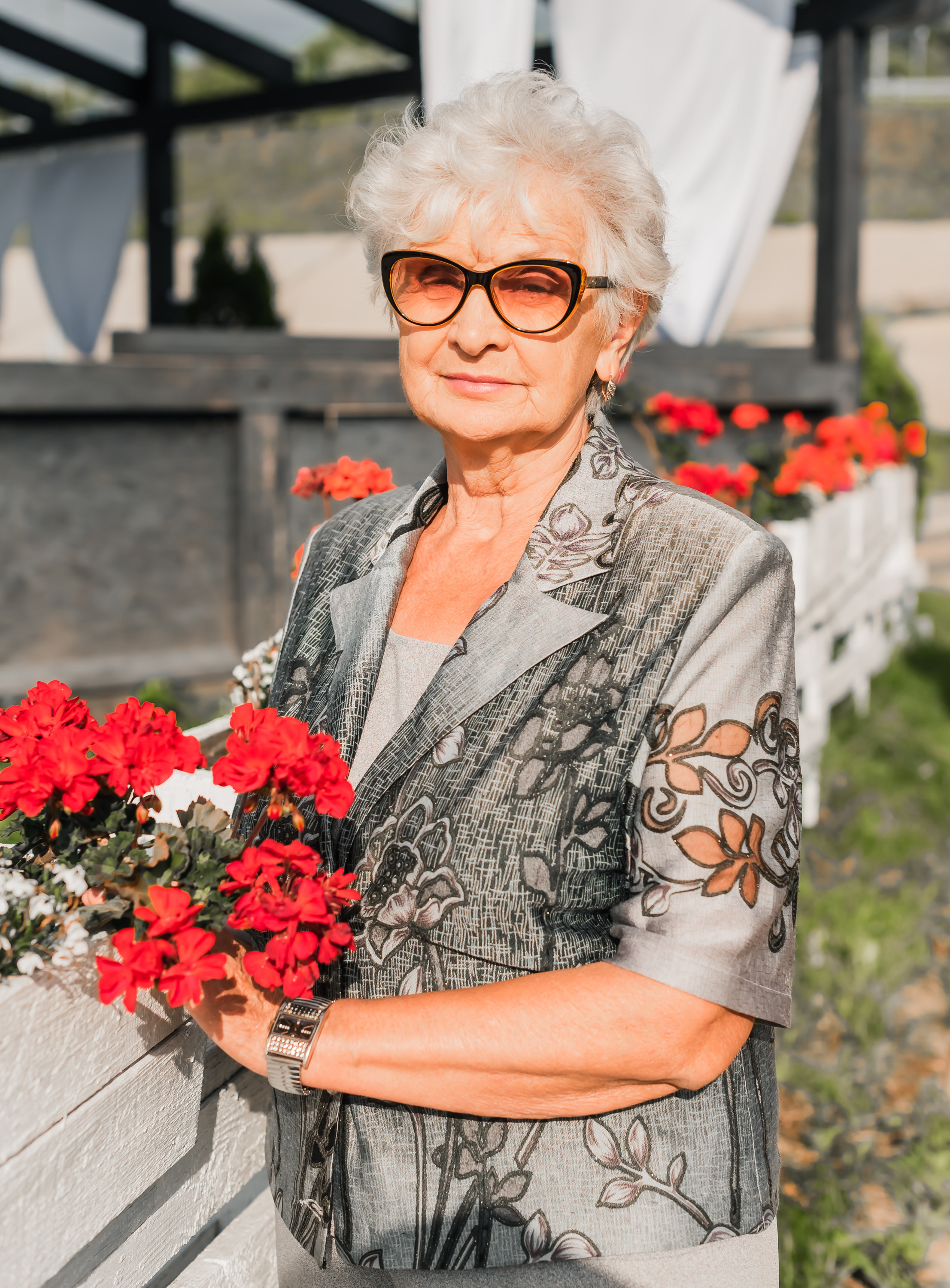 76 лет Евгении. Фотограф Тула творческие фотосессии недорого Ольга Ромашина