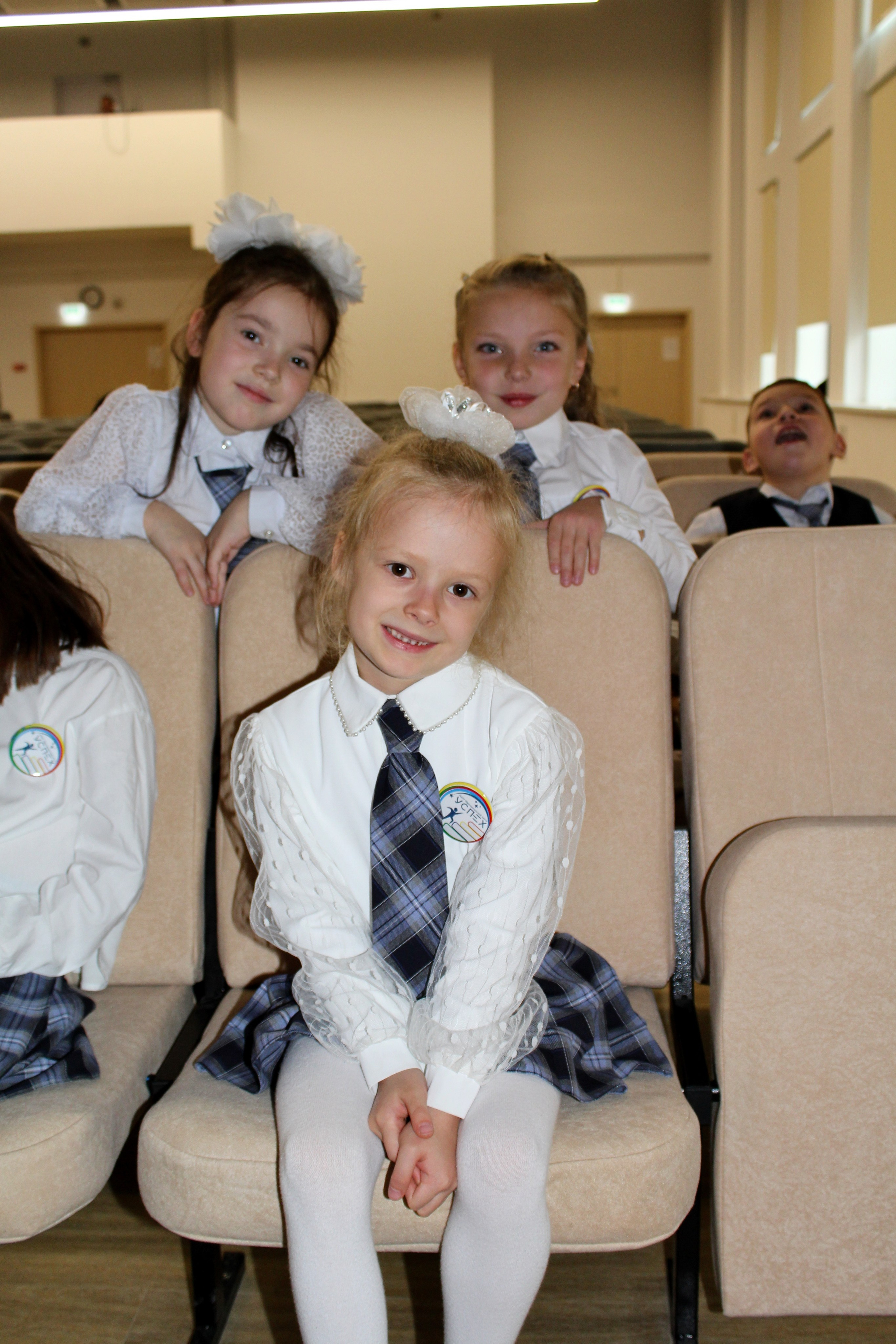 Праздники, мероприятия (Посвящение в первоклассники 2024). Портфолио