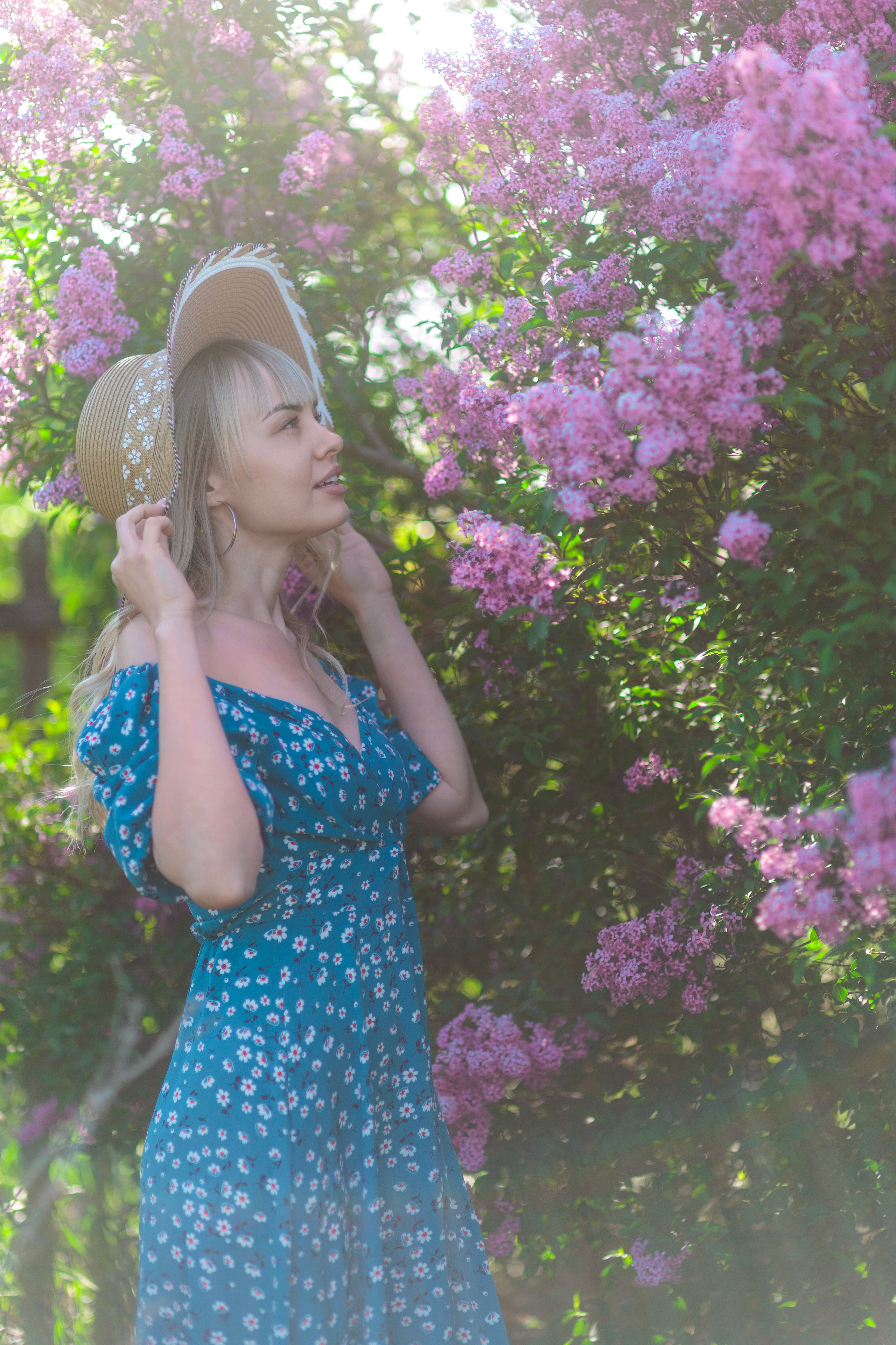 Фотосессия Гуково сирень фотограф Григорий Новиков novikov.foto. Фотограф Гуково Григорий Новиков novikov.foto