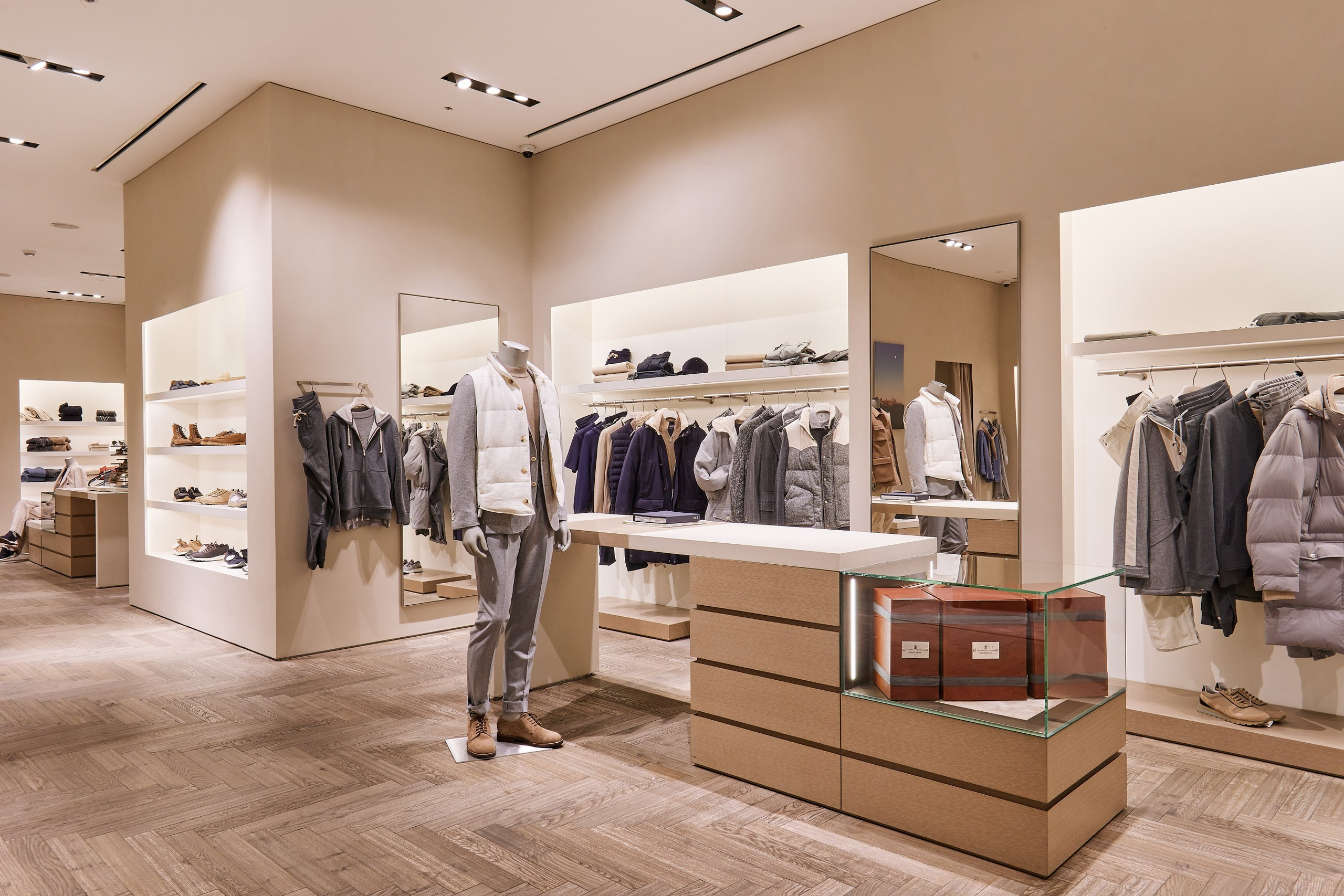 Интерьер. Fashion and advertising photographer