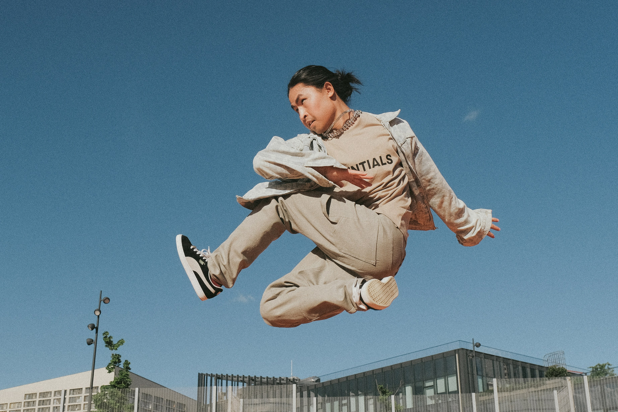 Мужские съемки разное. Профессиональный фотограф в Москве Павел Жданов