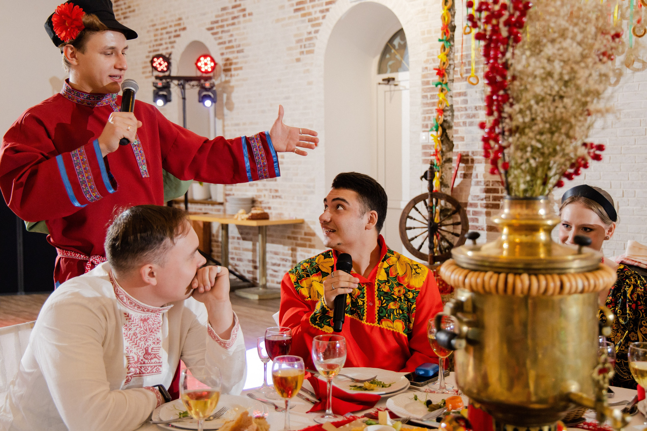 M+E. Организация и съёмка мероприятий любого формата. Иван Быков