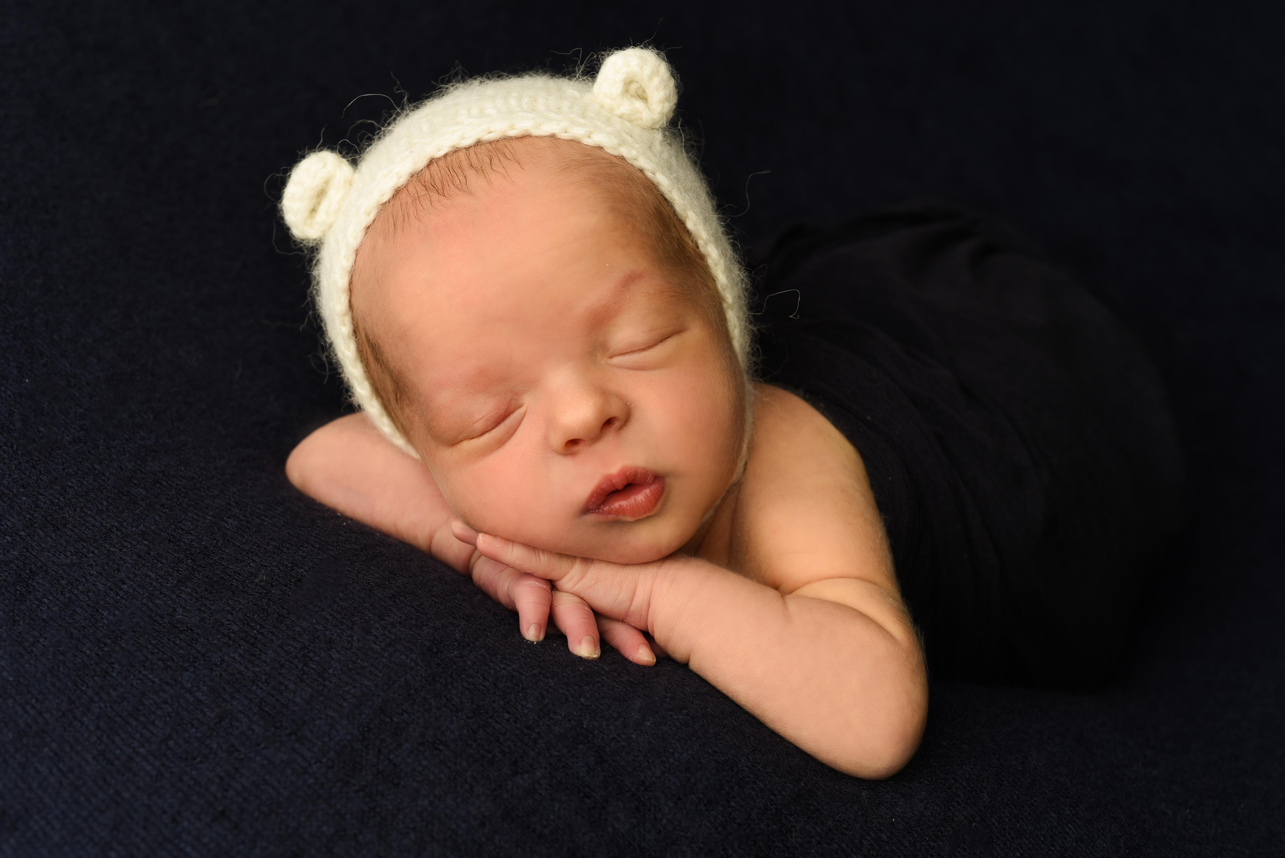 Саша. Главная