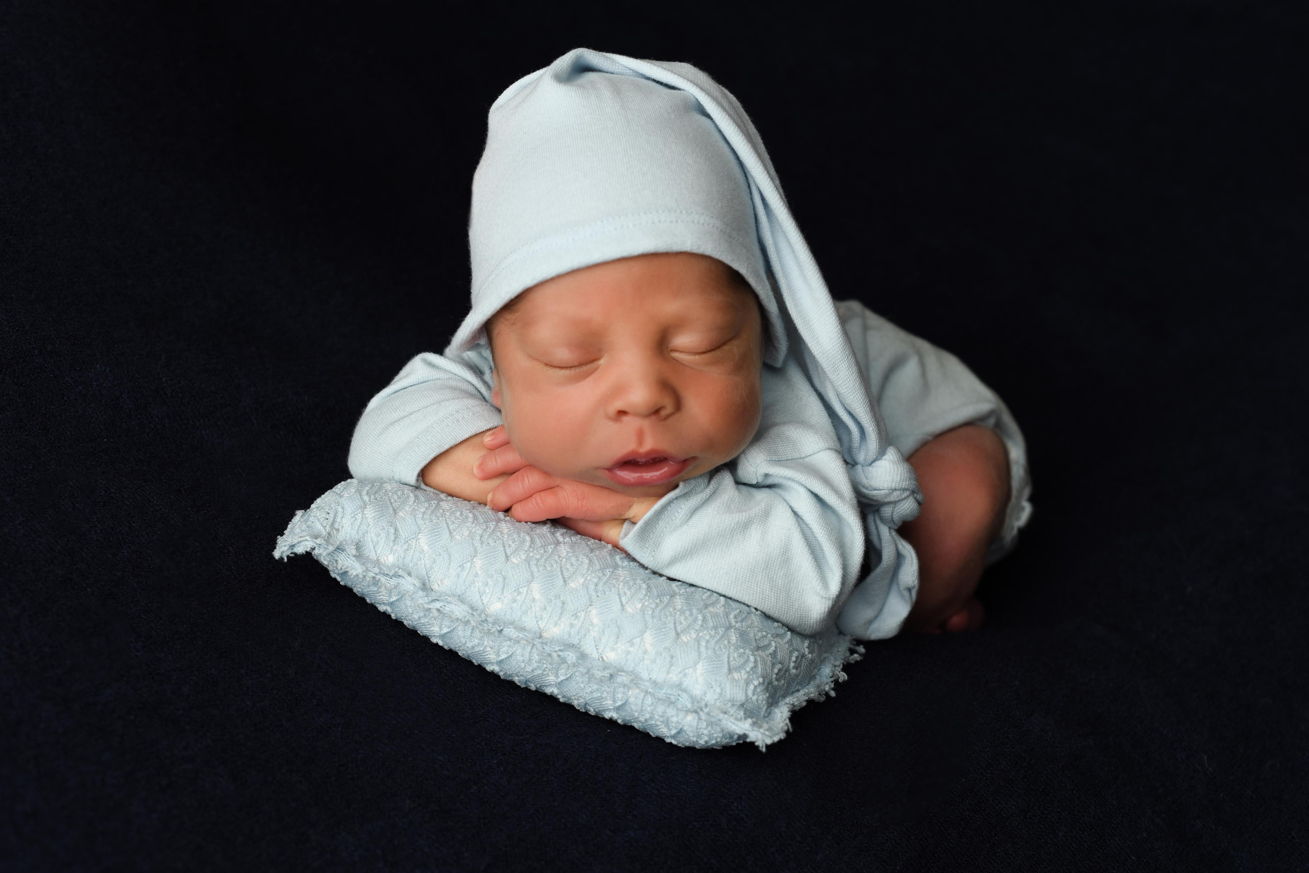 Марат. Главная