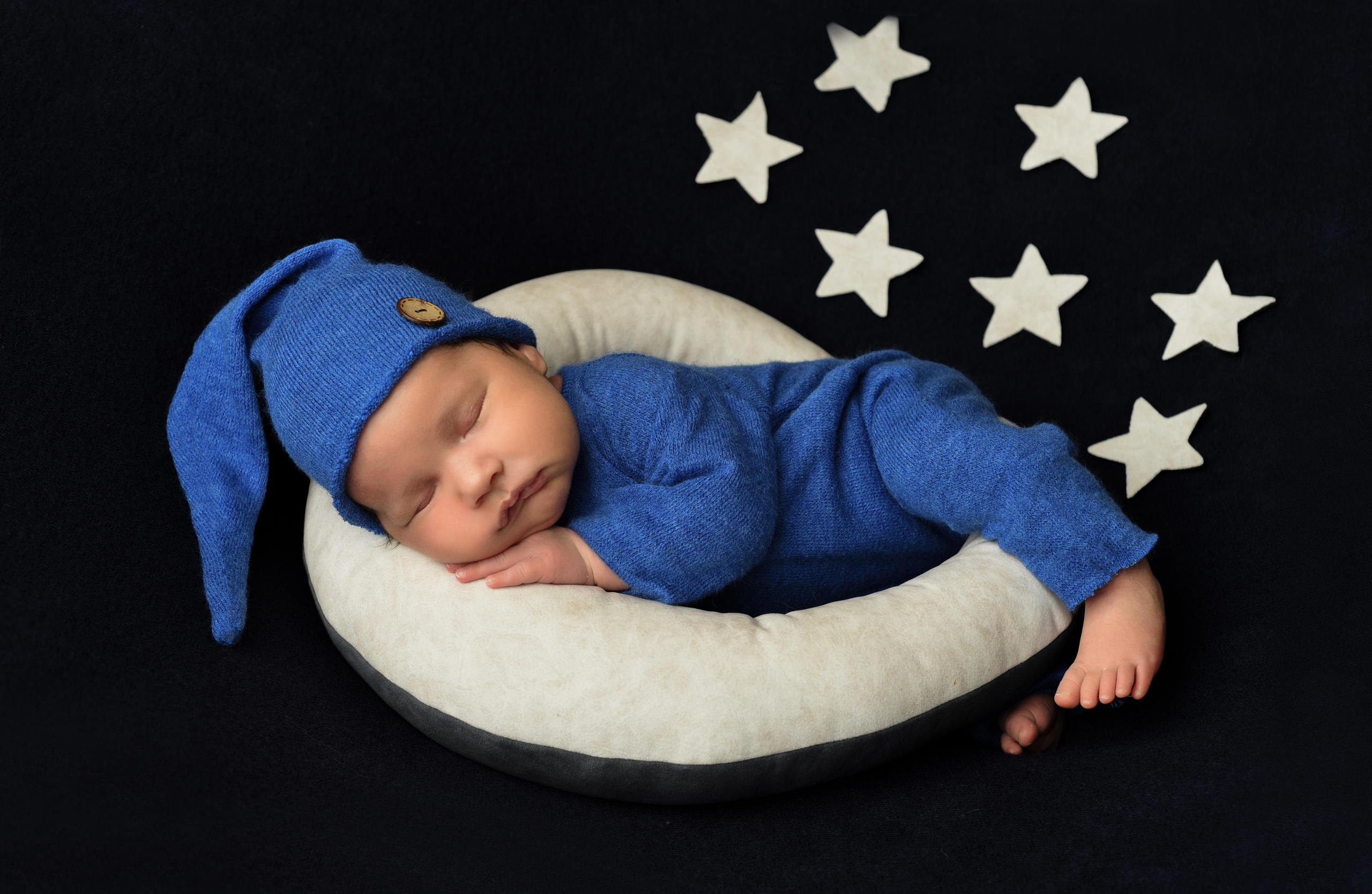 Артем. Главная