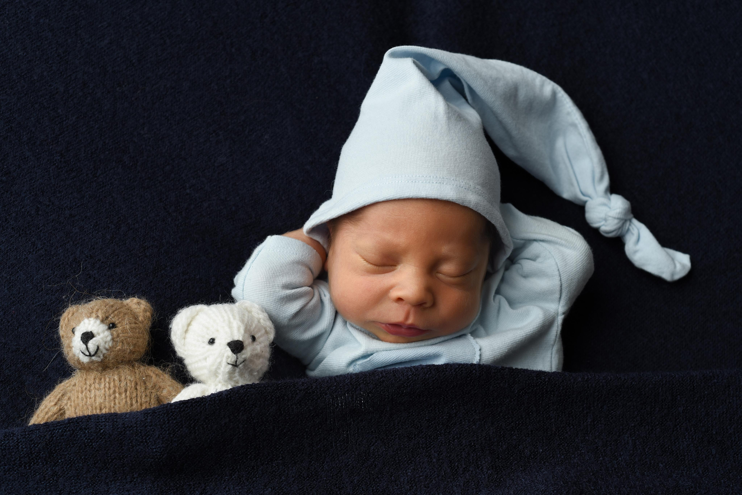 Марат. Главная