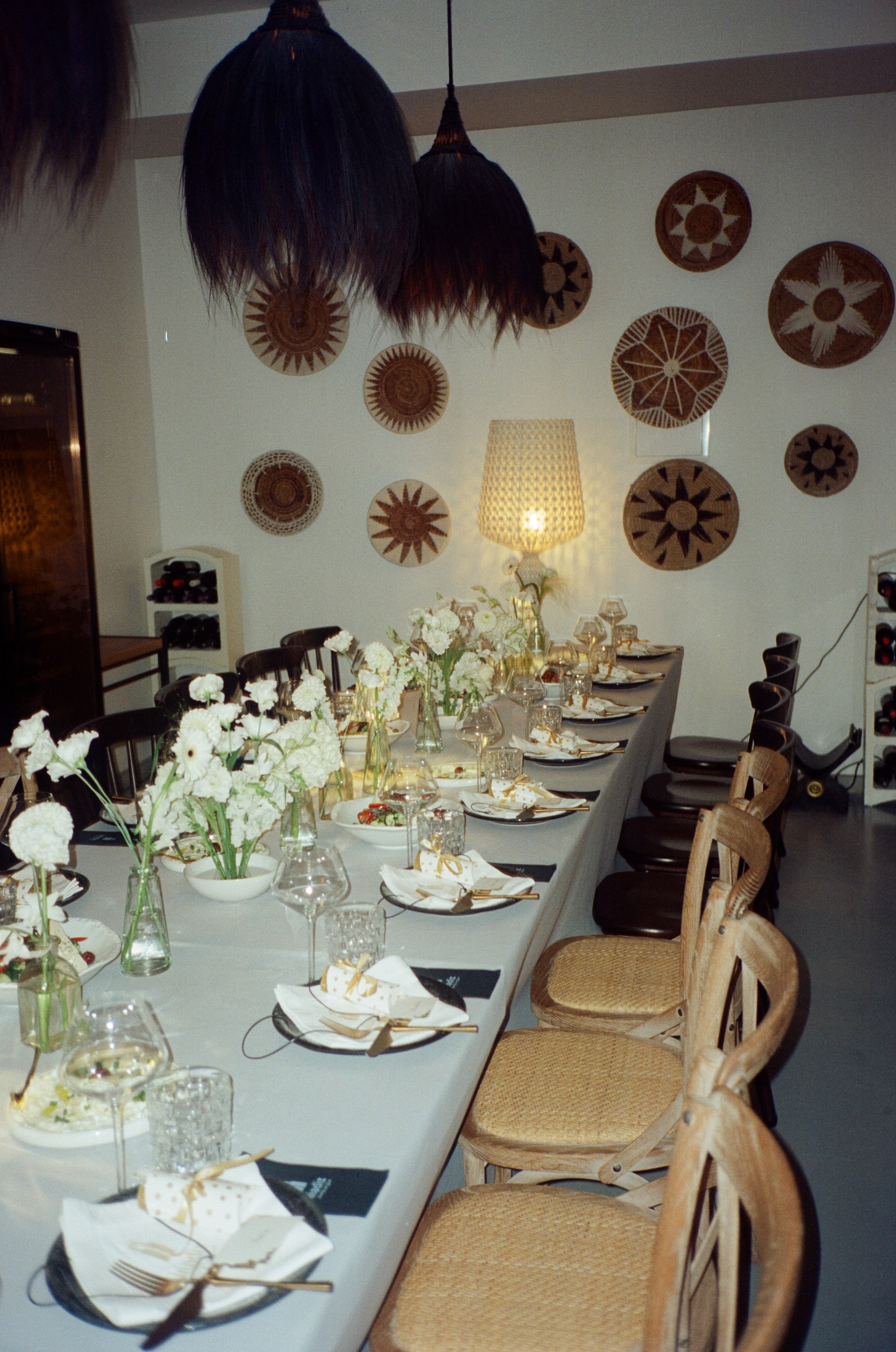 Фотограф на фотосъемку на пленку в Москве. Пленочный фотограф в Москве