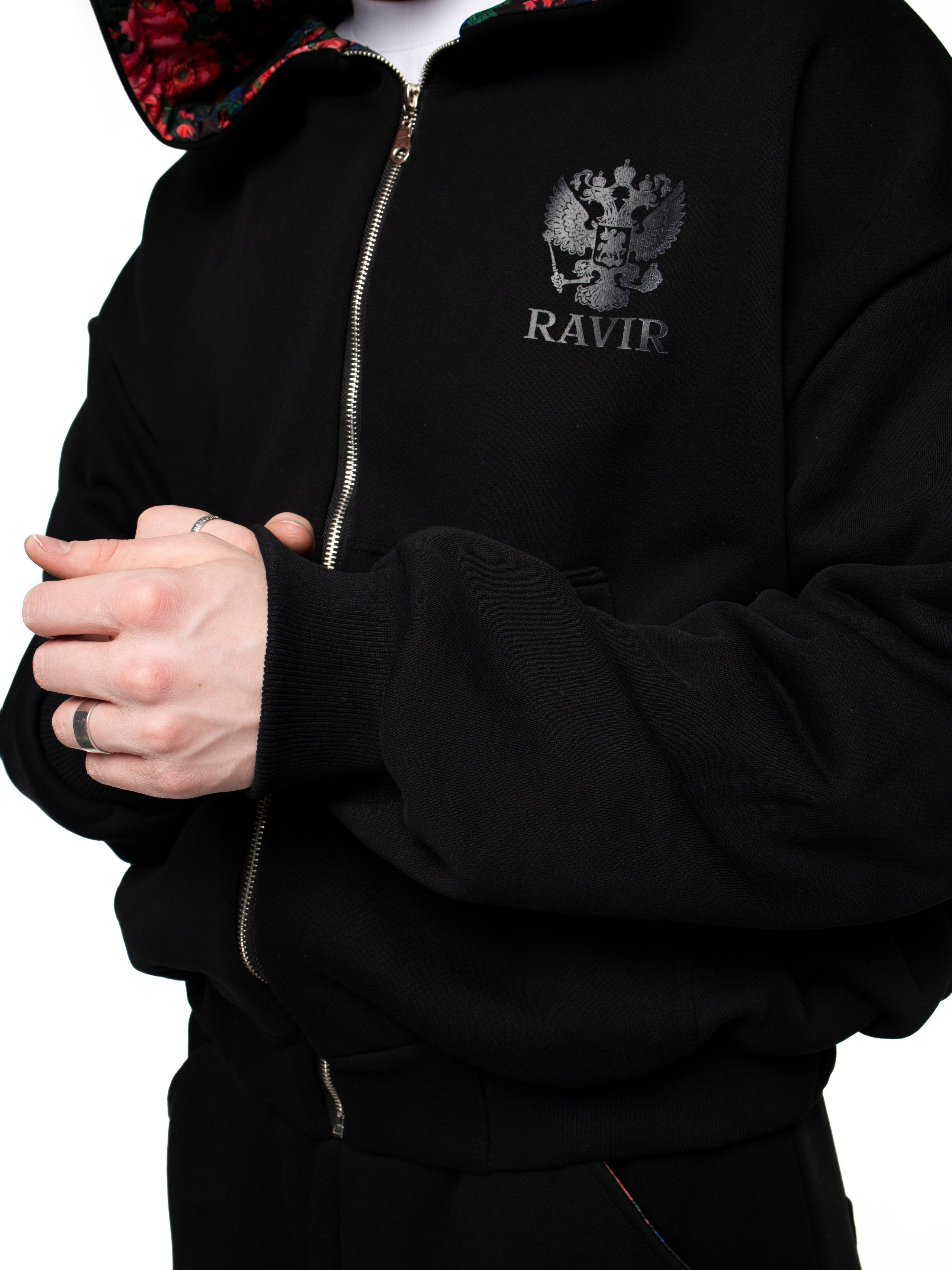 КАТАЛОГ | белый фон. RUNA production — стильные съемки для брендов