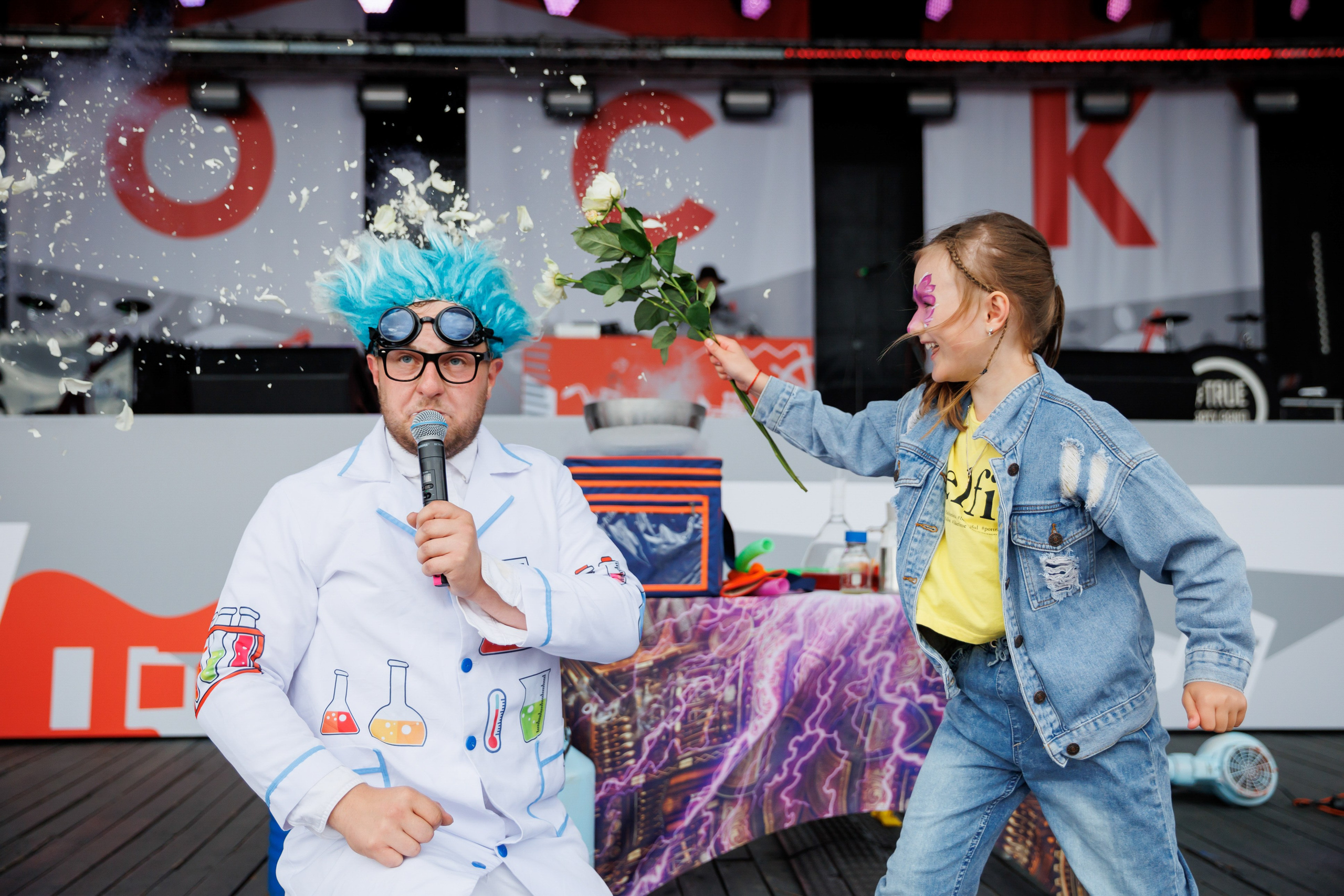 Детское. Фотограф событий, Максим Романенко