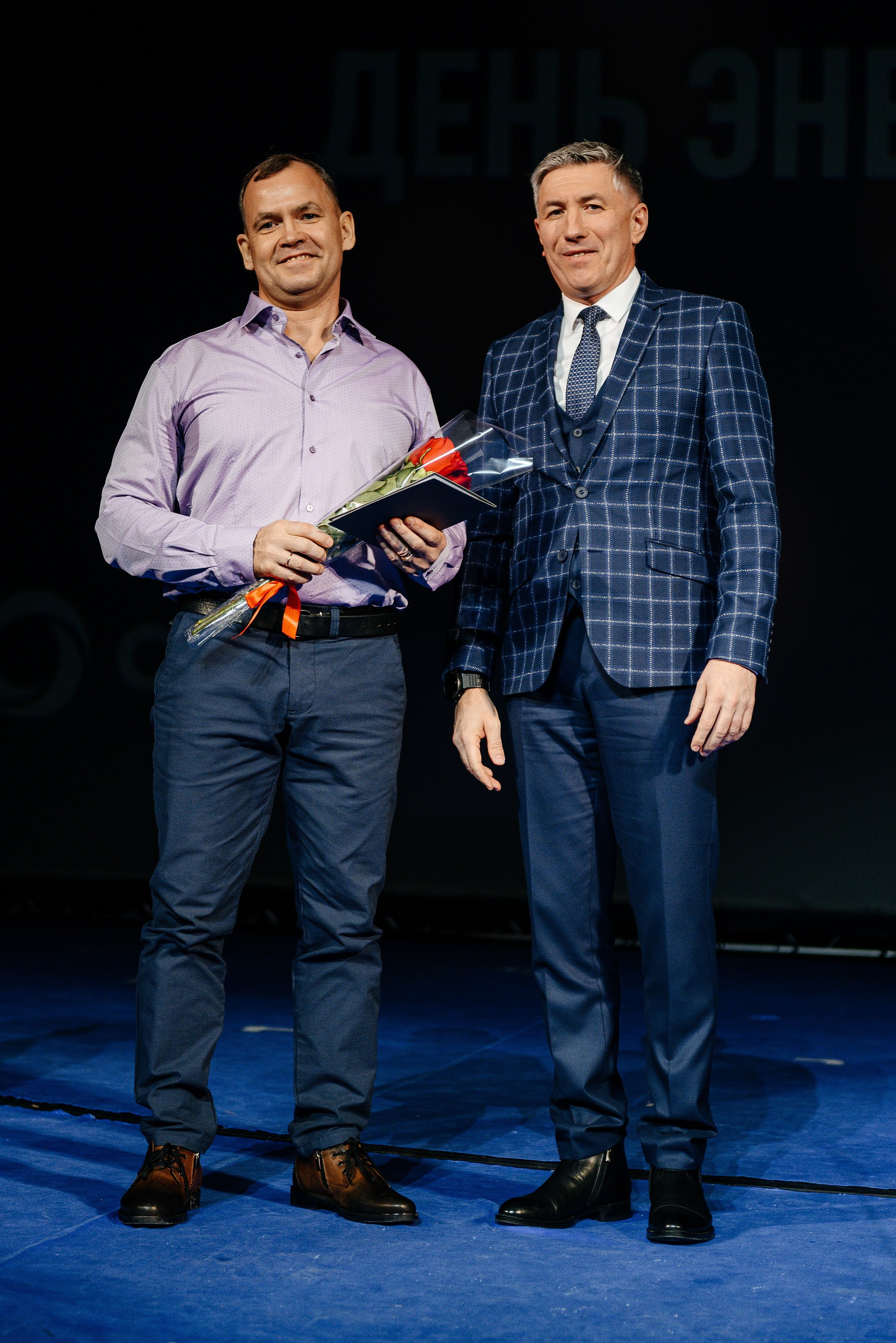 Торжественное награждение Сибирской генерирующей компании. Свадебный и репортажный фотограф Никита Сницарев в Барнауле