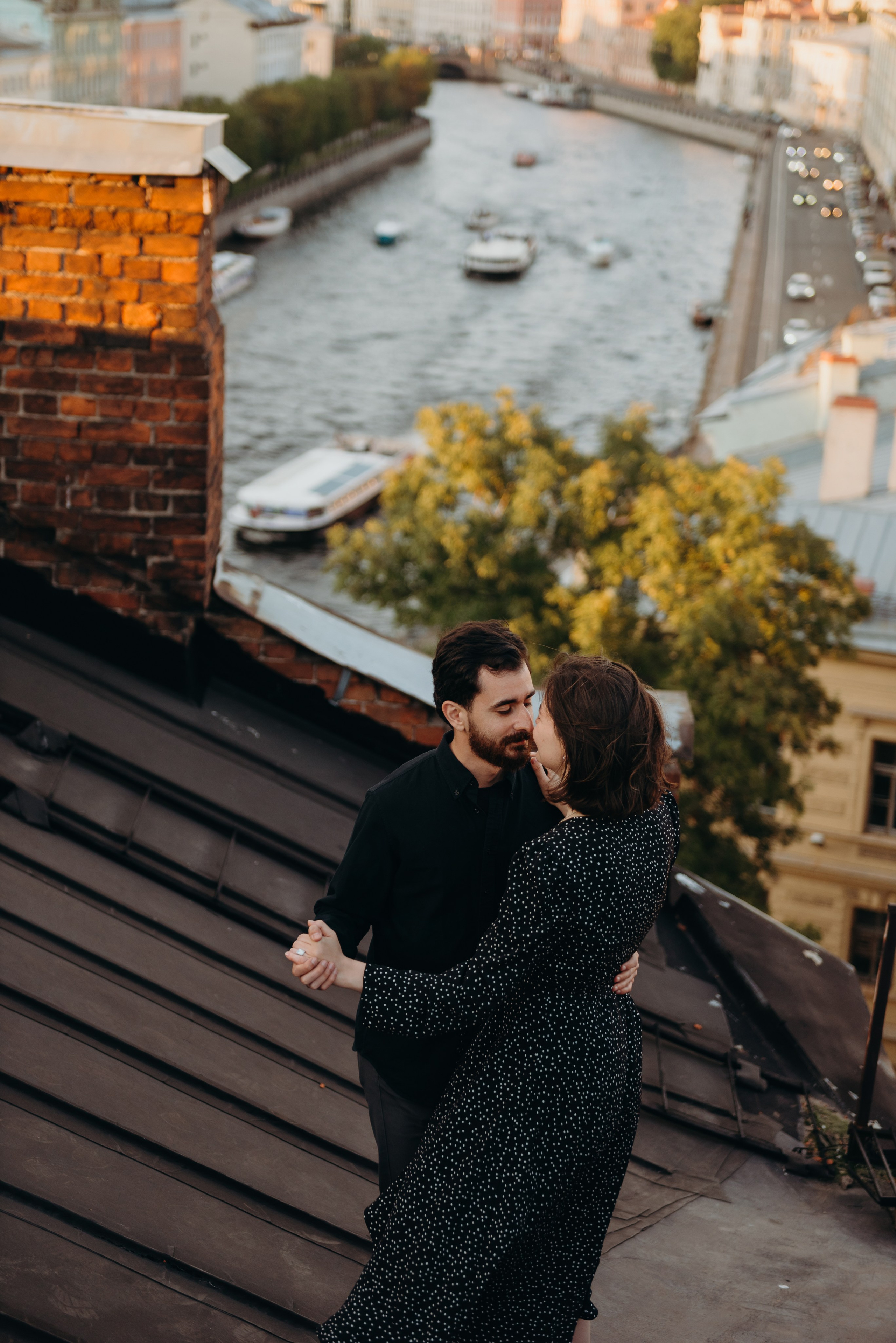 Мы гуляли по крышам питера. Фотограф Алена Нормальная в Санкт-Петербурге