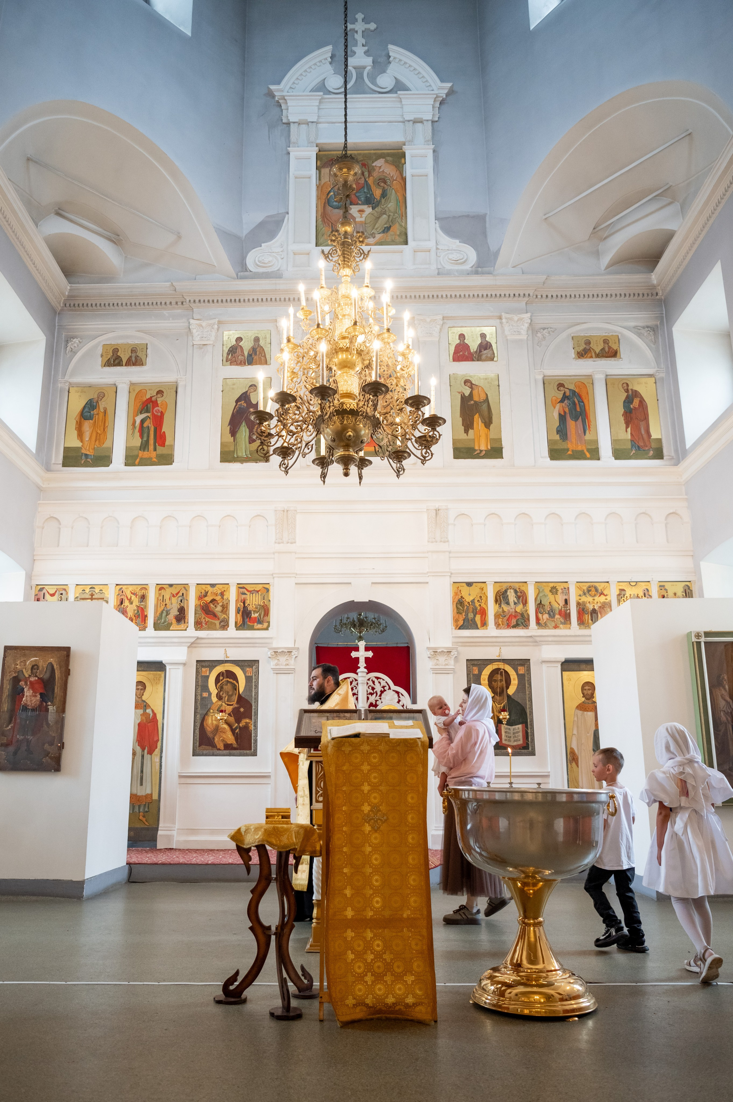 Храм Рождества Христова в Черкизове. Детский и семейный фотограф г. Москва Оксана Катаджи