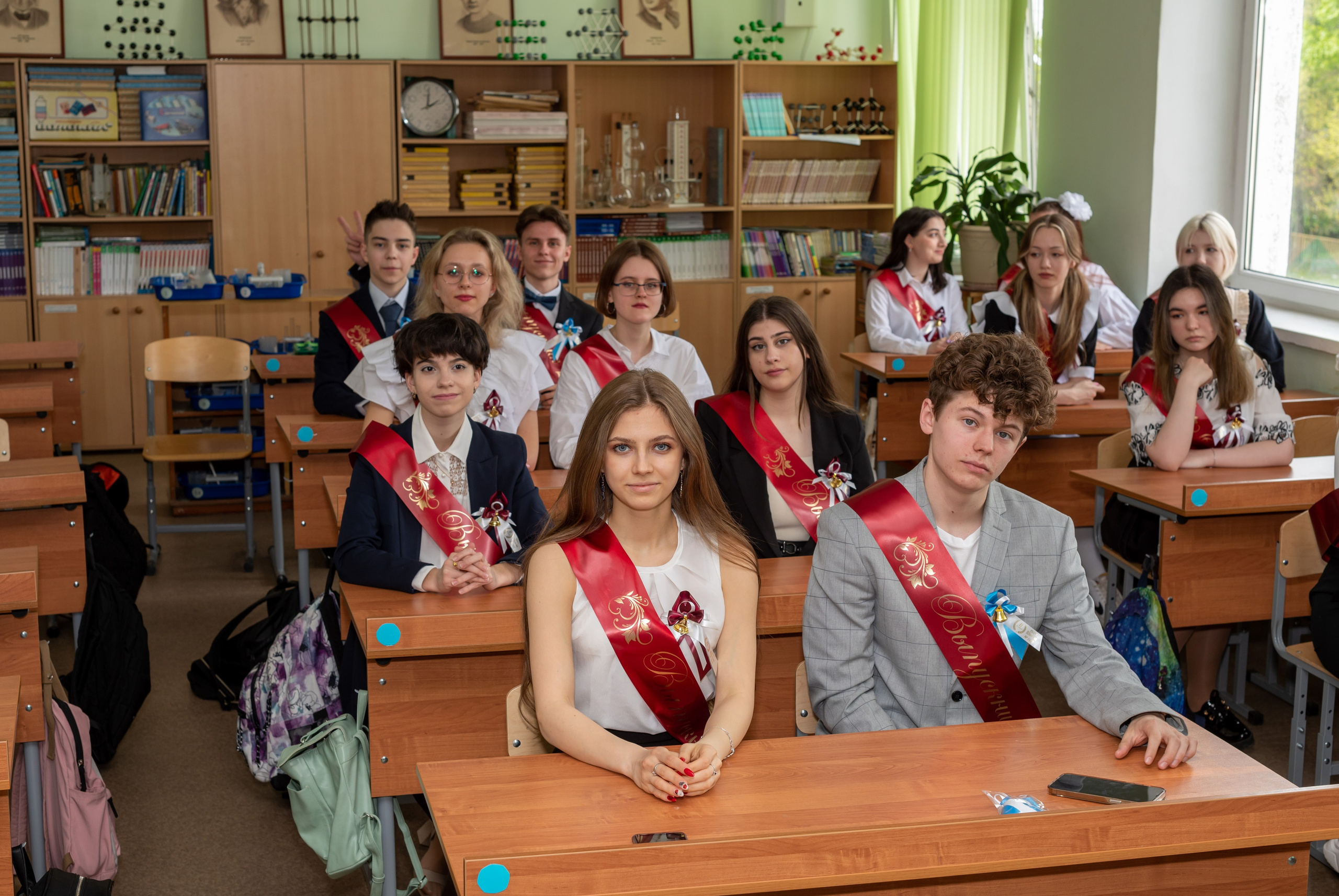 Последний звонок Школа 1412. Детский и семейный фотограф г. Москва Оксана Катаджи