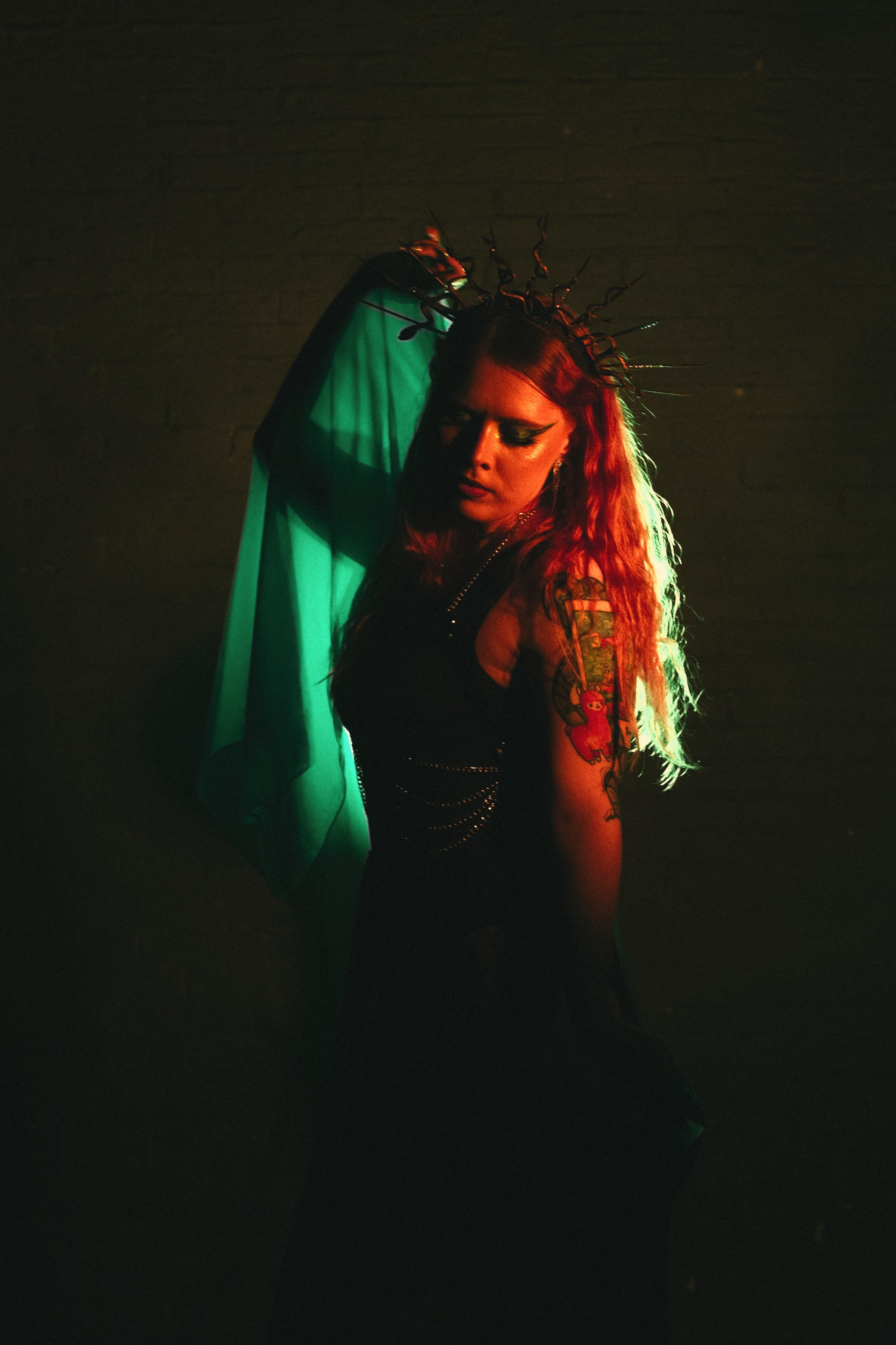 Тёмная вода. Рокография. Аля Рашпиль. Фотограф Москва