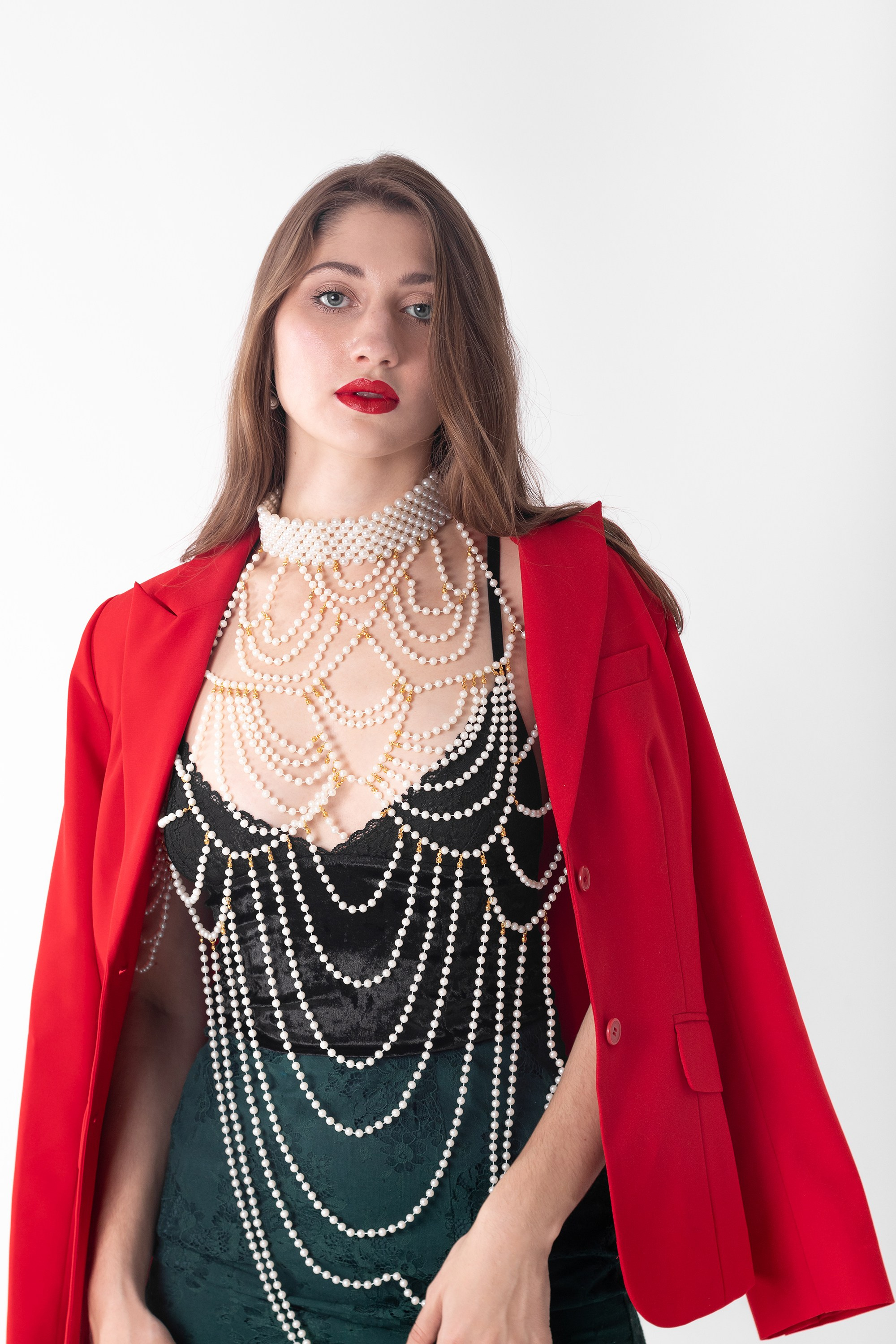 Стилизованная съемка в студии. AI Фотограф Краснодар: мужские и женские фотосессии, стилизация съемки. Нейро-фотосессии онлайн