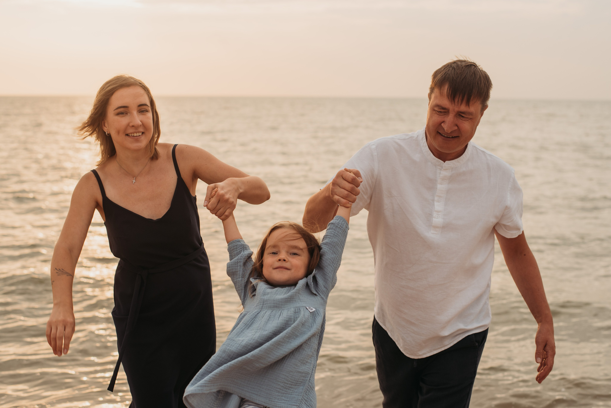 Прогулка на косе. Детский и семейный фотограф выпускной альбом Приморско-Ахтарск