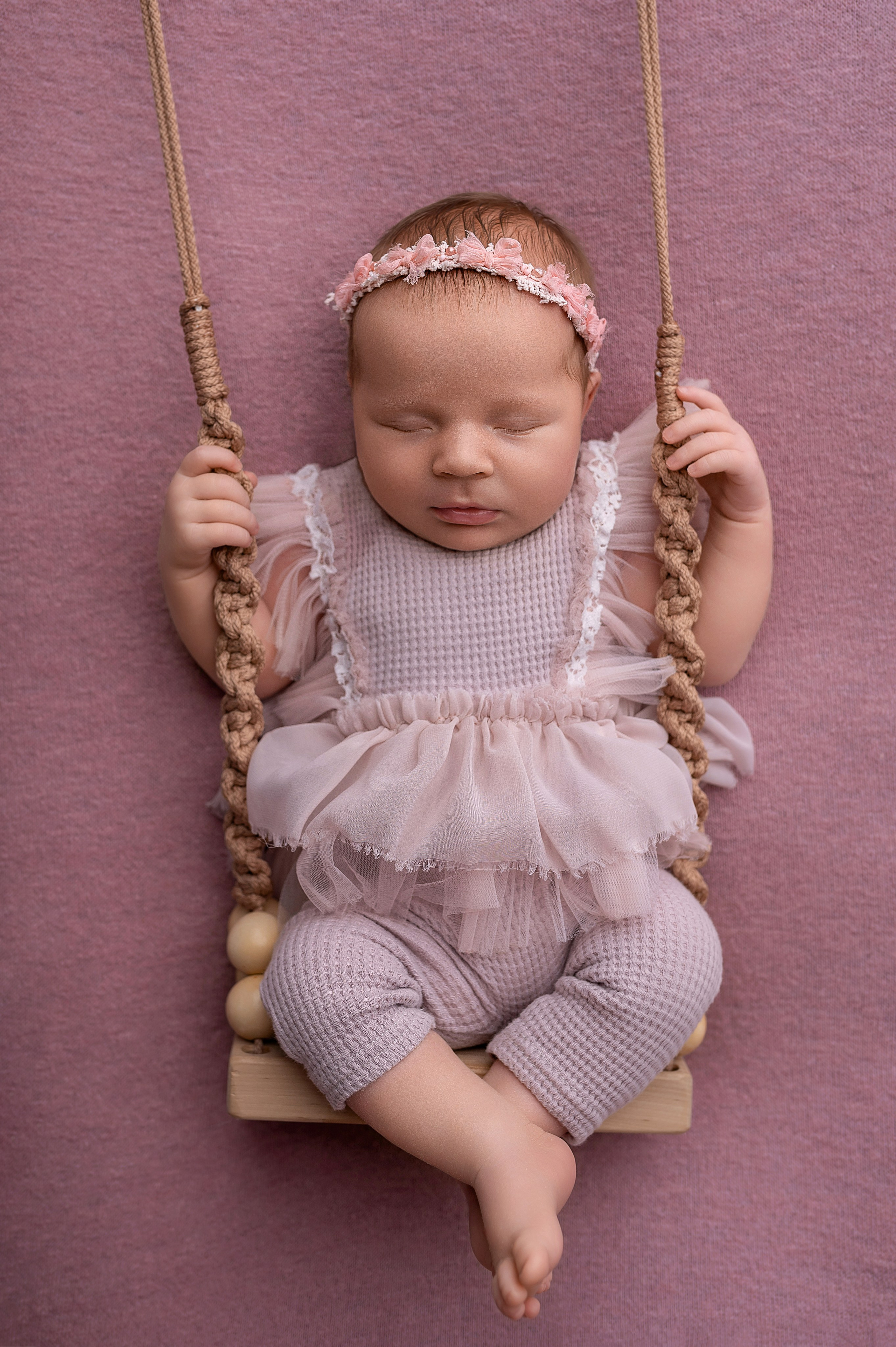 Новорождённые девочки. Детский фотограф новорождённых в Минске Боровик Екатерина