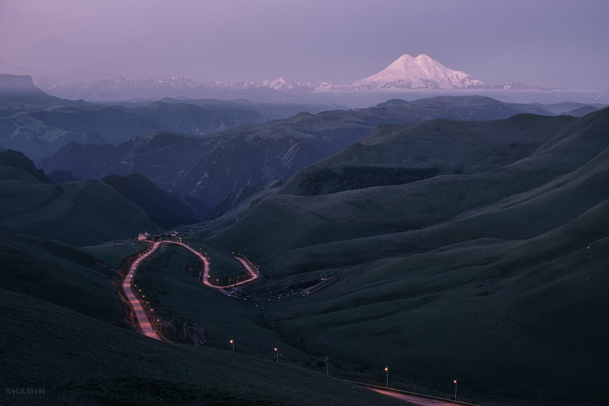 Пейзажи Кавказа: Домбай, Эльбрус, Кисловодск, Минеральные Воды, горы и ледники. Ночной и арт-пейзаж, светопись и атмосфера Кавказа. Фотограф Константин Шамин