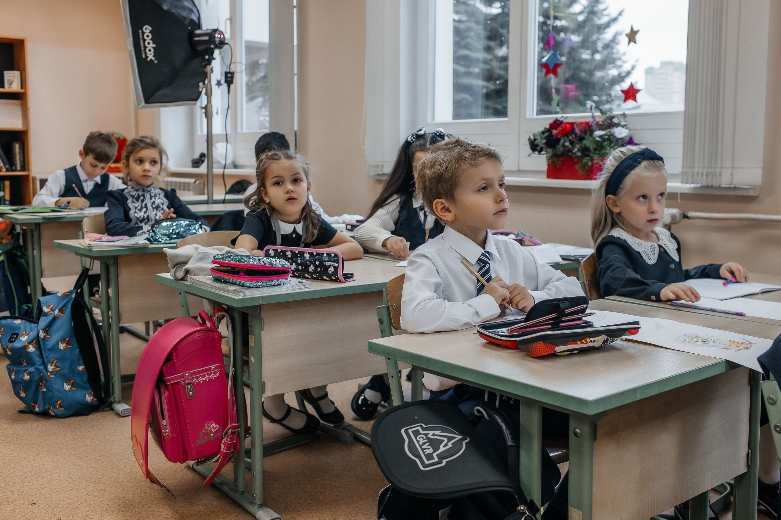 Первоклашки ГБОУ ЦОиС «Москва-98». Семейный фотограф в Москве Наталья Чуб, заказать Фотокнигу