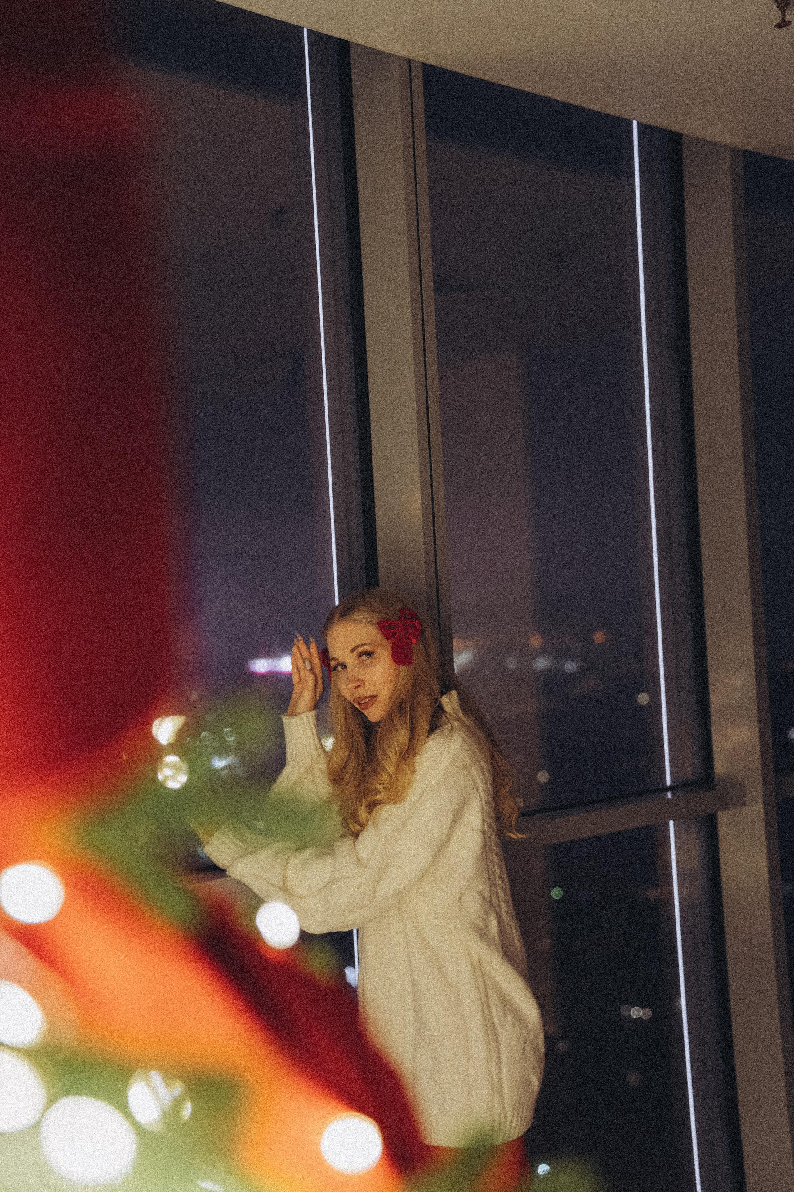 ФОТОСЕССИЯ К НОВОМУ ГОДУ В СТУДИИ С ЕЛОЧКОЙ КРАСИВЫЙ ОБРАЗ. Профессиональный фотограф, Санкт-Петербург — Виктория Богомолова