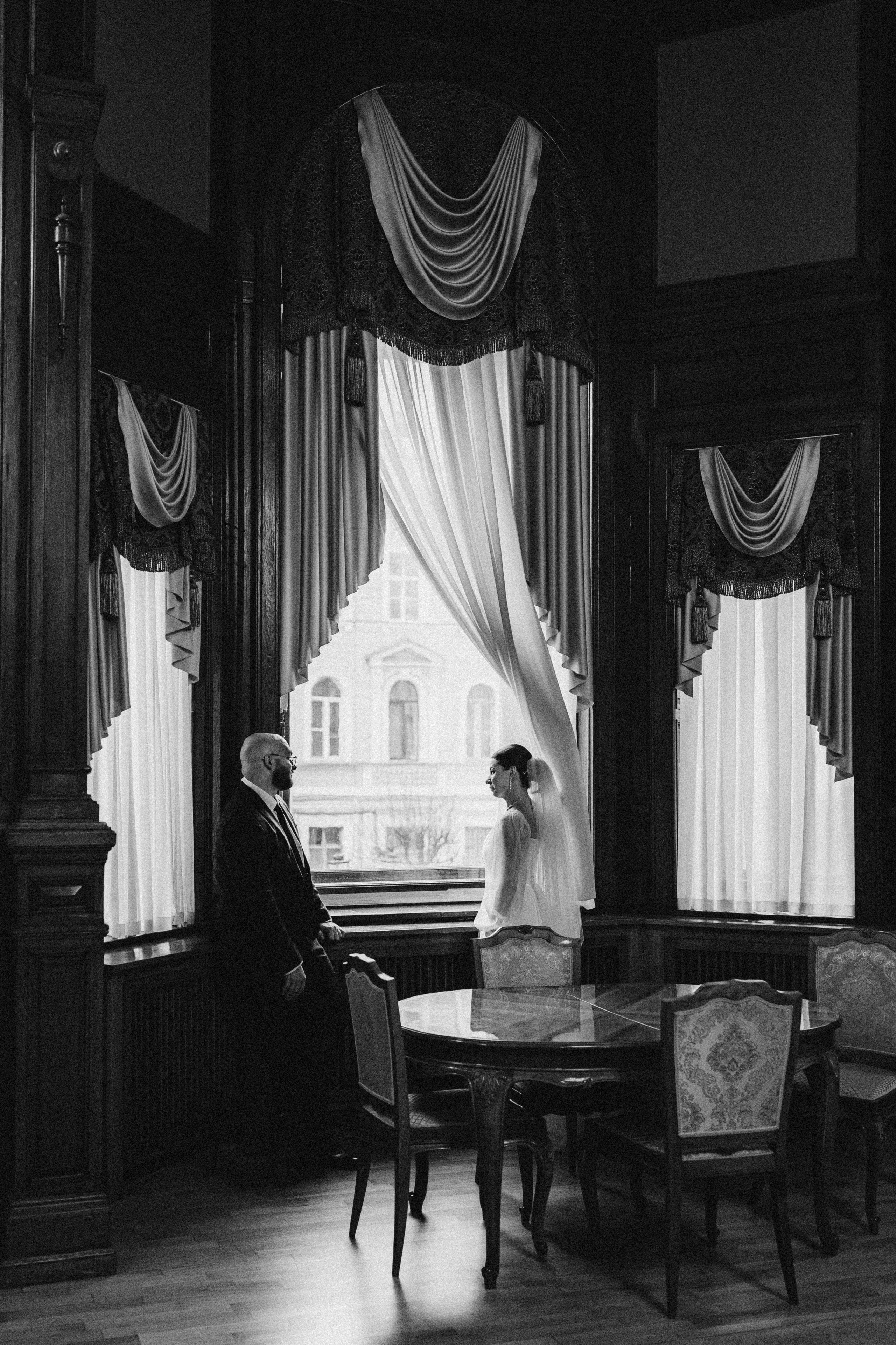 СВАДЕБНАЯ СЬЕМКА ВО ВТОРОМ ДВОРЦЕ (ДЕКАБРЬ) ТАКЖЕ СЬЕМКА В СТУДИИ НА ЧЕРНЫШЕВСКОЙ. Профессиональный фотограф, Санкт-Петербург — Виктория Богомолова