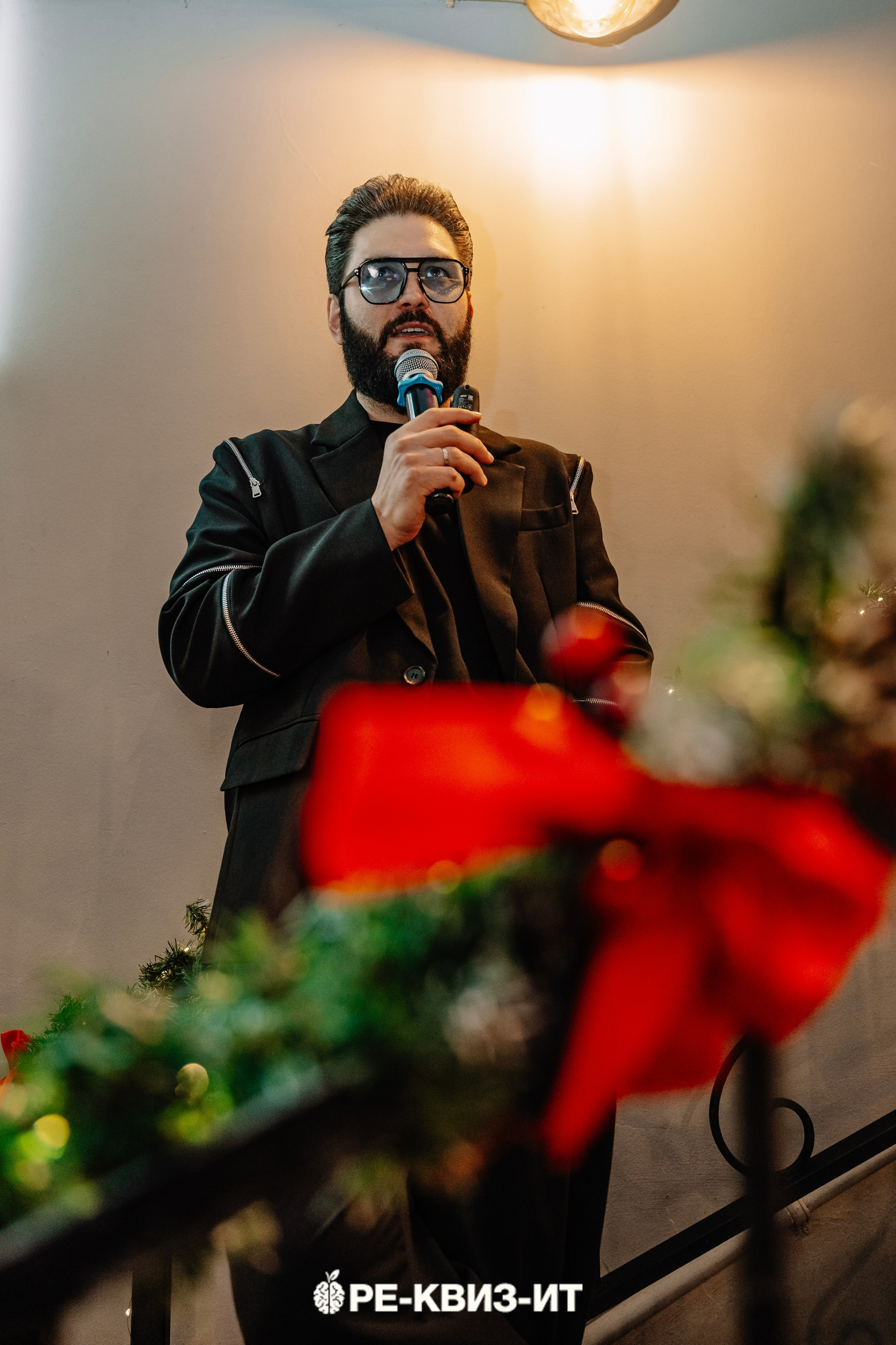 Реквизит — квиз в Зеленодольске и Волжске ZR cafe. Свадебный фотограф в Казани, и Зеленодольске Радик Мухаметов