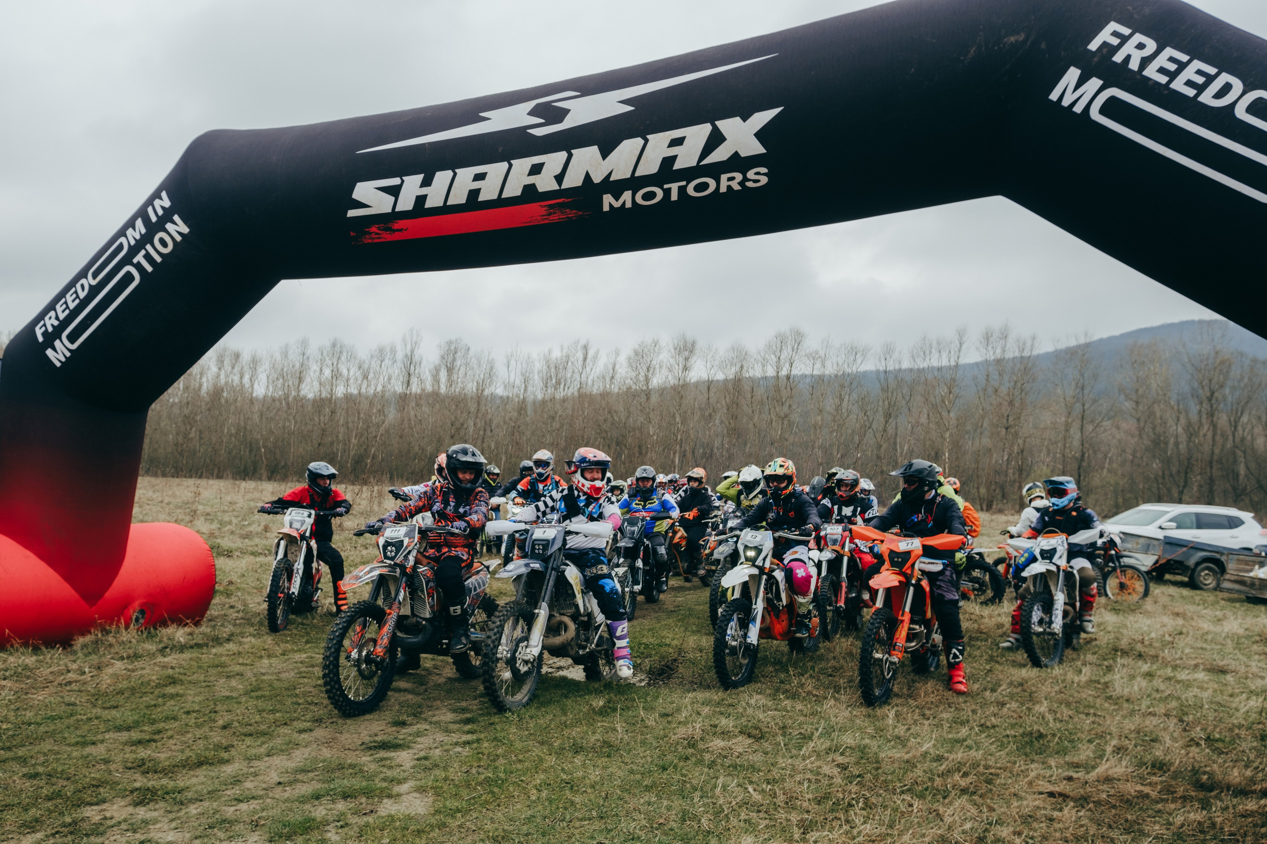 Эндуро Фест от Shamax Motors (Краснодар). Свадебный фотограф Денис Ожигин в Краснодаре и крае. Эмоциональная и стильная съемка вашего дня