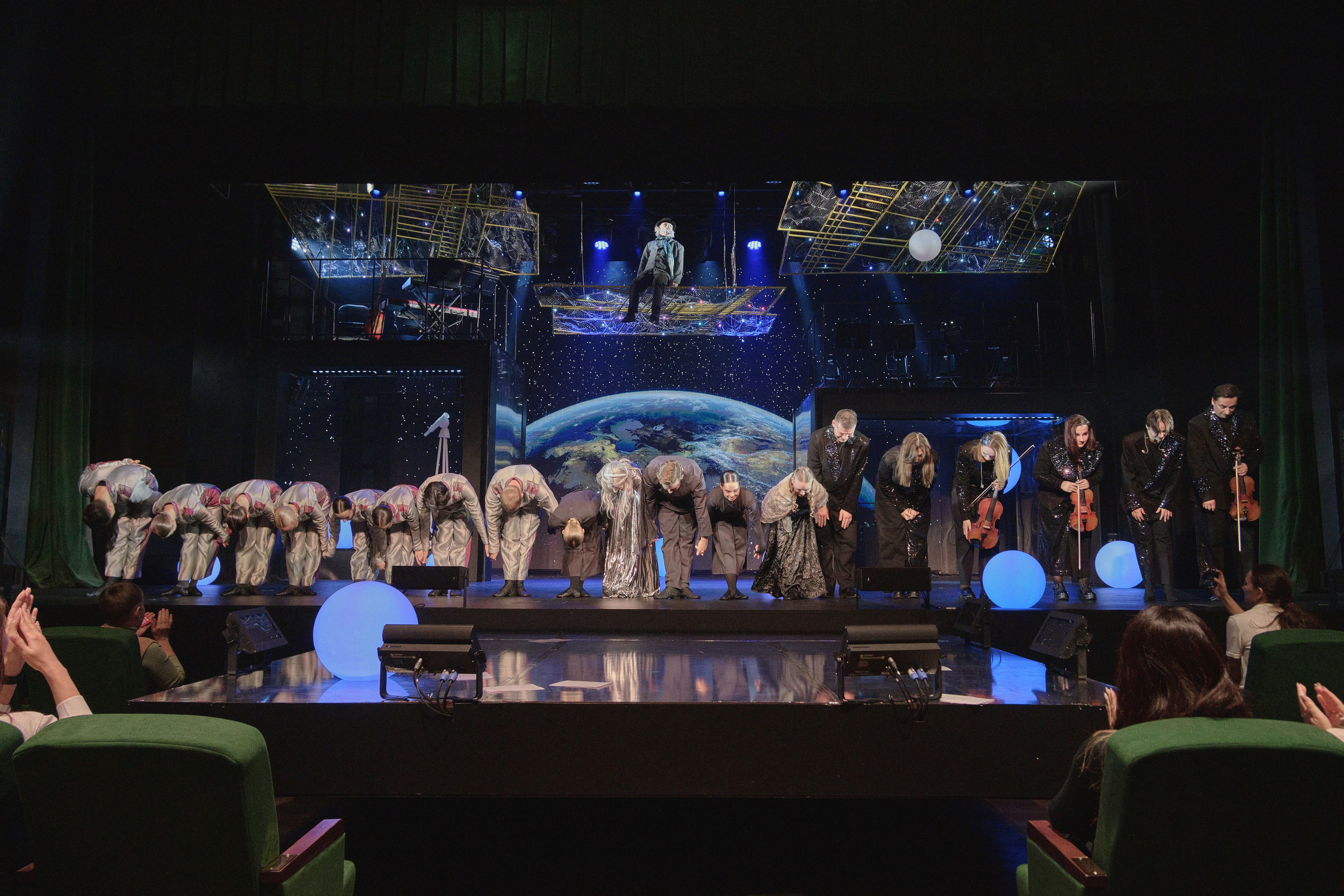 Спектакль «Я вижу звезды»