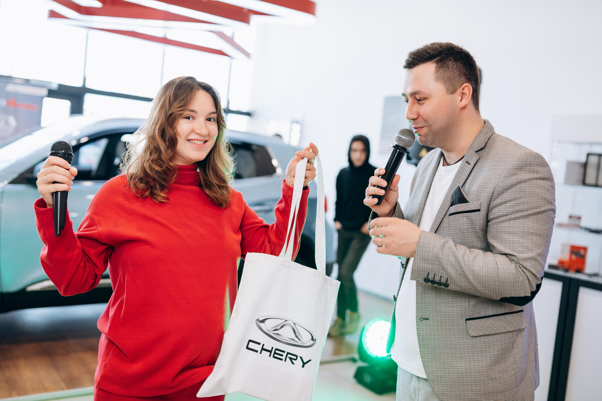 Автосалон, день открытых дверей. Фотограф в Новосибирске